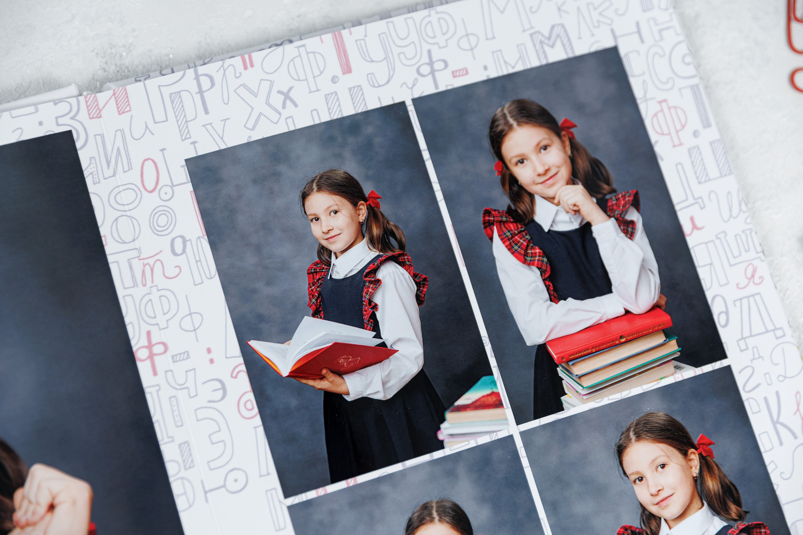 Выпускные альбомы 4 класс. Семейный и детский фотограф Комина Елена, Власиха, Одинцово