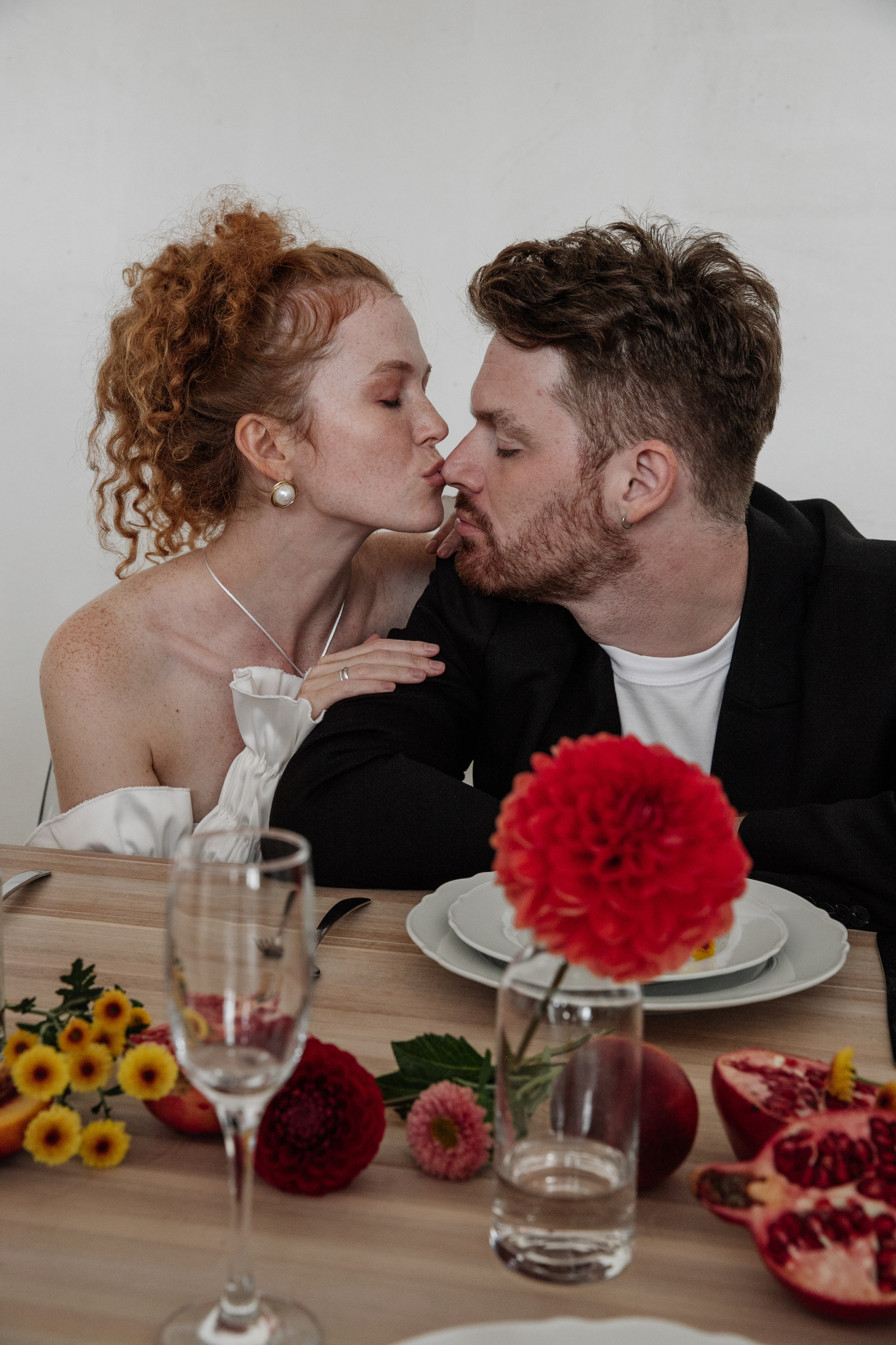 Свадебная фотосессия в студии. Свадебный фотограф в Москве Элина Ларченкова. Фото, которые цепляют