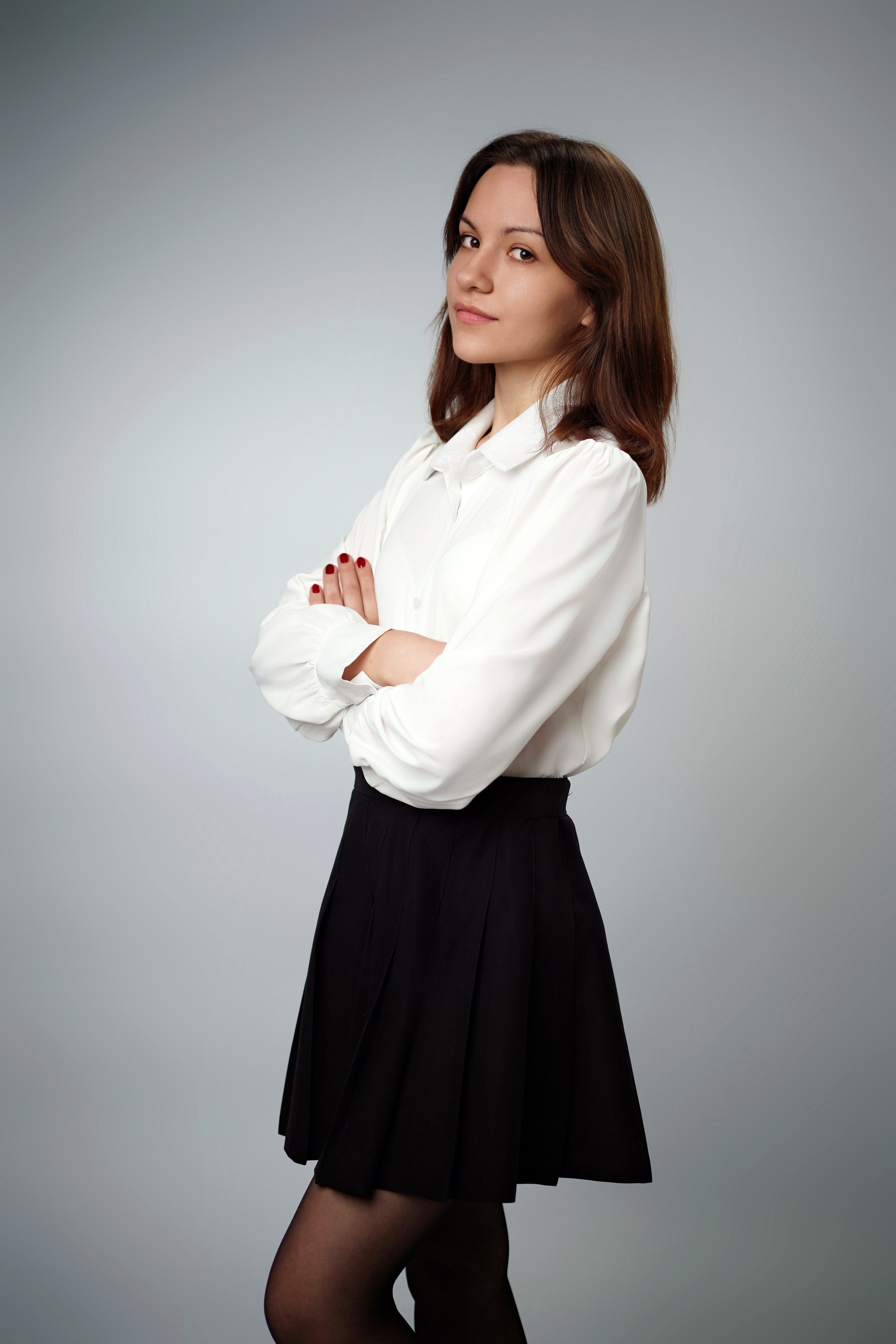 Стиль портрета в студии. GOTRA — выпускные альбомы в Тюмени