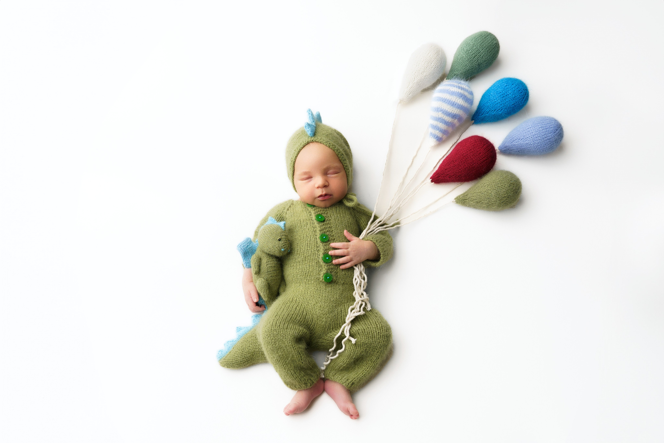 Фотосессия новорожденного (newborn). Фотограф новорожденных, детей до года и беременных в Симферополе