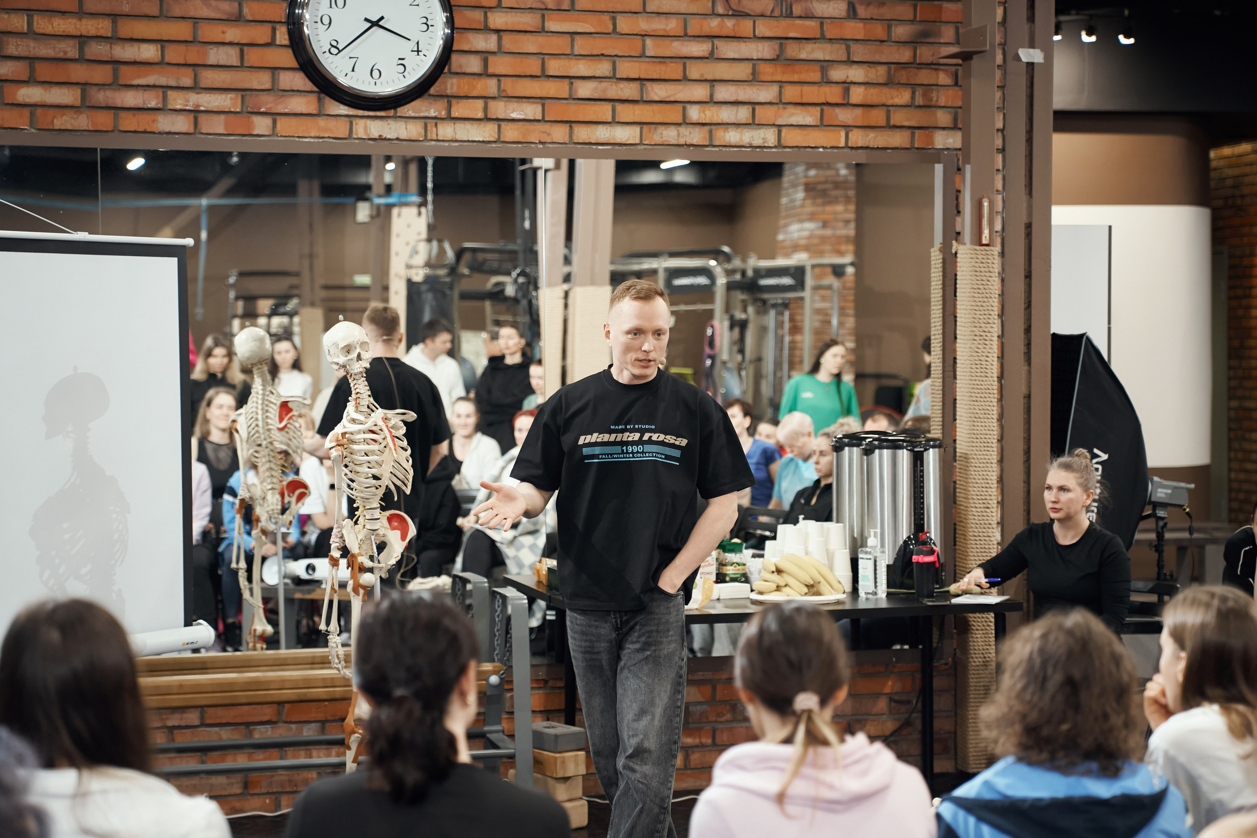 Репортажная фотосъёмка семинара в Анатомии