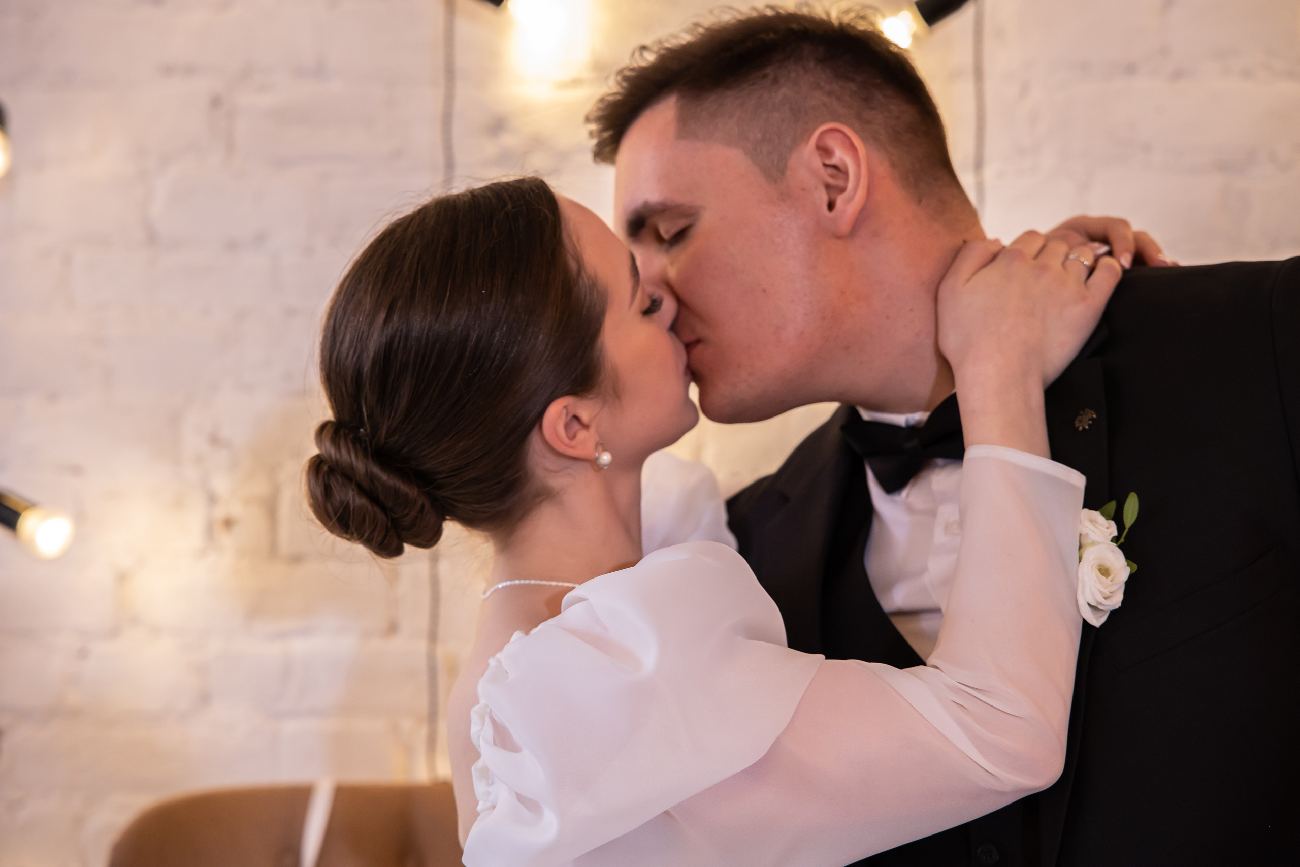 Свадебный фотограф СПб Цена Качество Профессионал Комфорт Радость. ФОТОГРАФ РАДОСТИ Фотосессия в студии СПб. Портретный фотограф — Юрий Торлопов