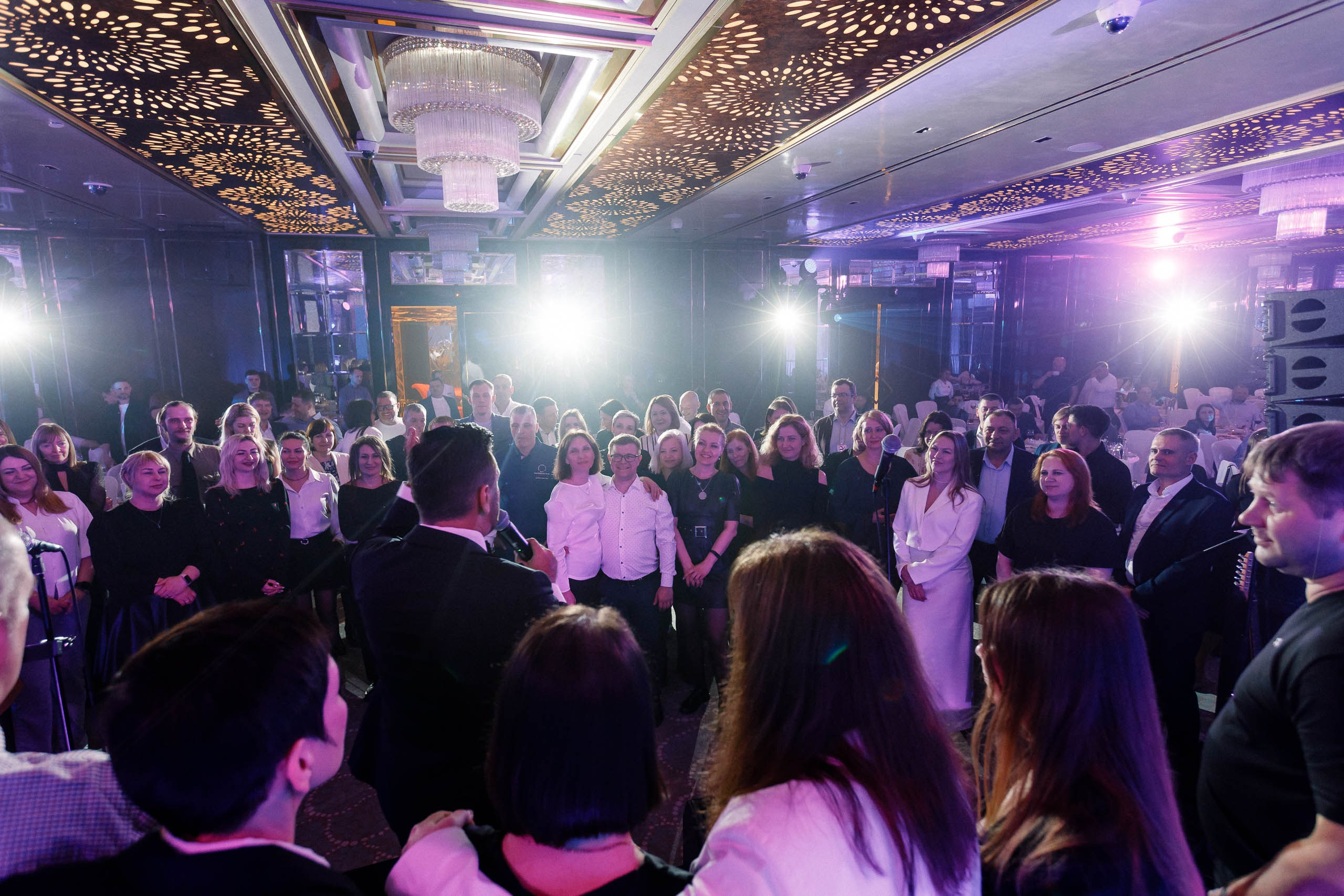 Гала-ужин в казино в Красной Поляне. Репортажный фотограф в Москве, Сочи и Санкт-Петербурге