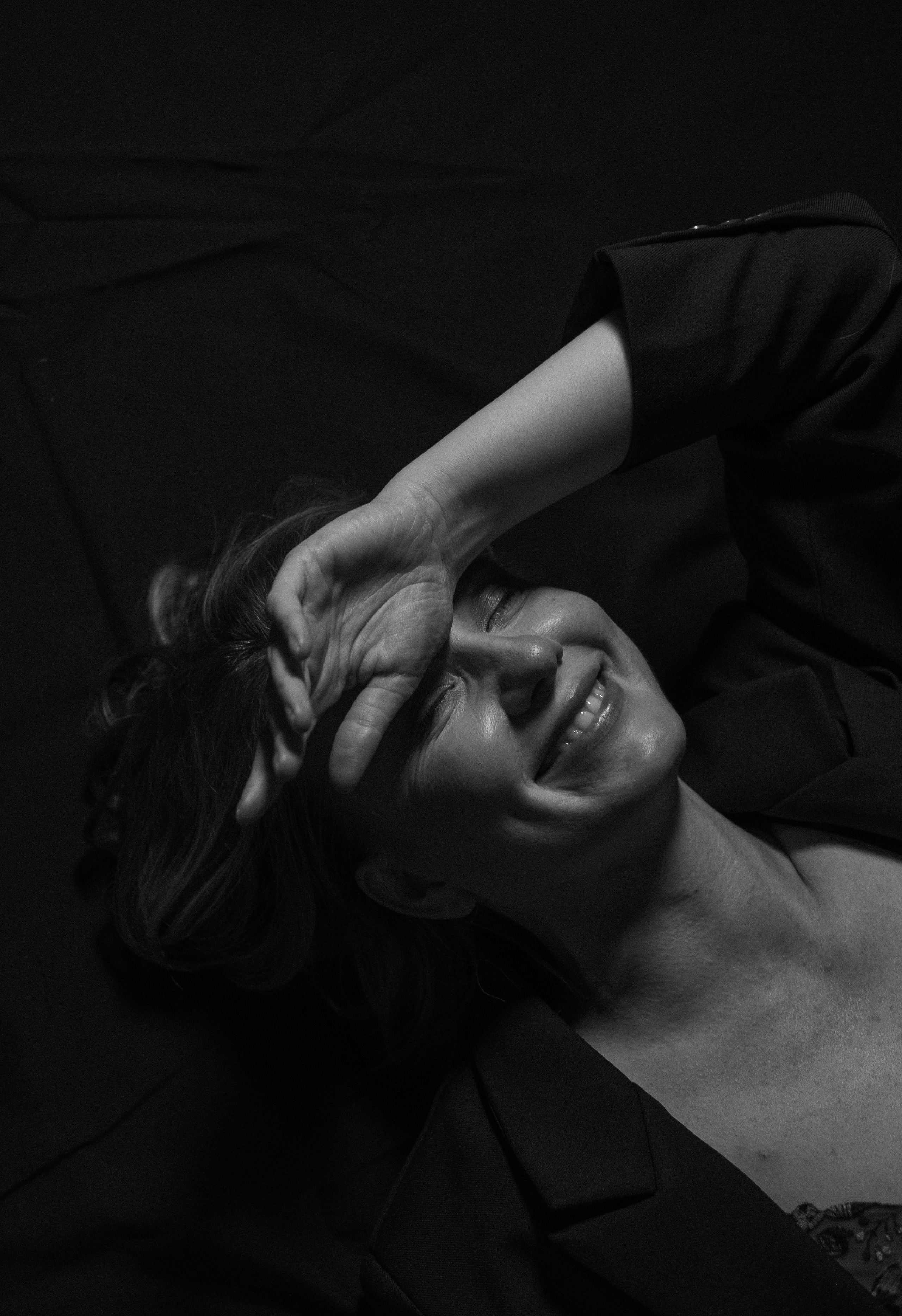 женский фотограф, чувственные фотографии, лайфстайл фотограф, семейный фотограф, чувственный фотограф, репортажная фотосъёмка фотосессия репортажка бэкстейдж, женский портрет, ню, фотоистории