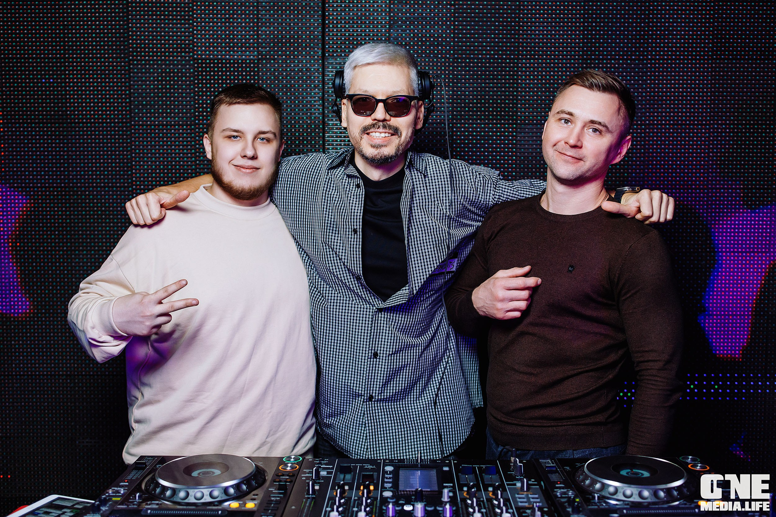 Фоторепортаж из РК Планета. One Media Life: фоторепортажи, фотоотчеты с мероприятий и заведений