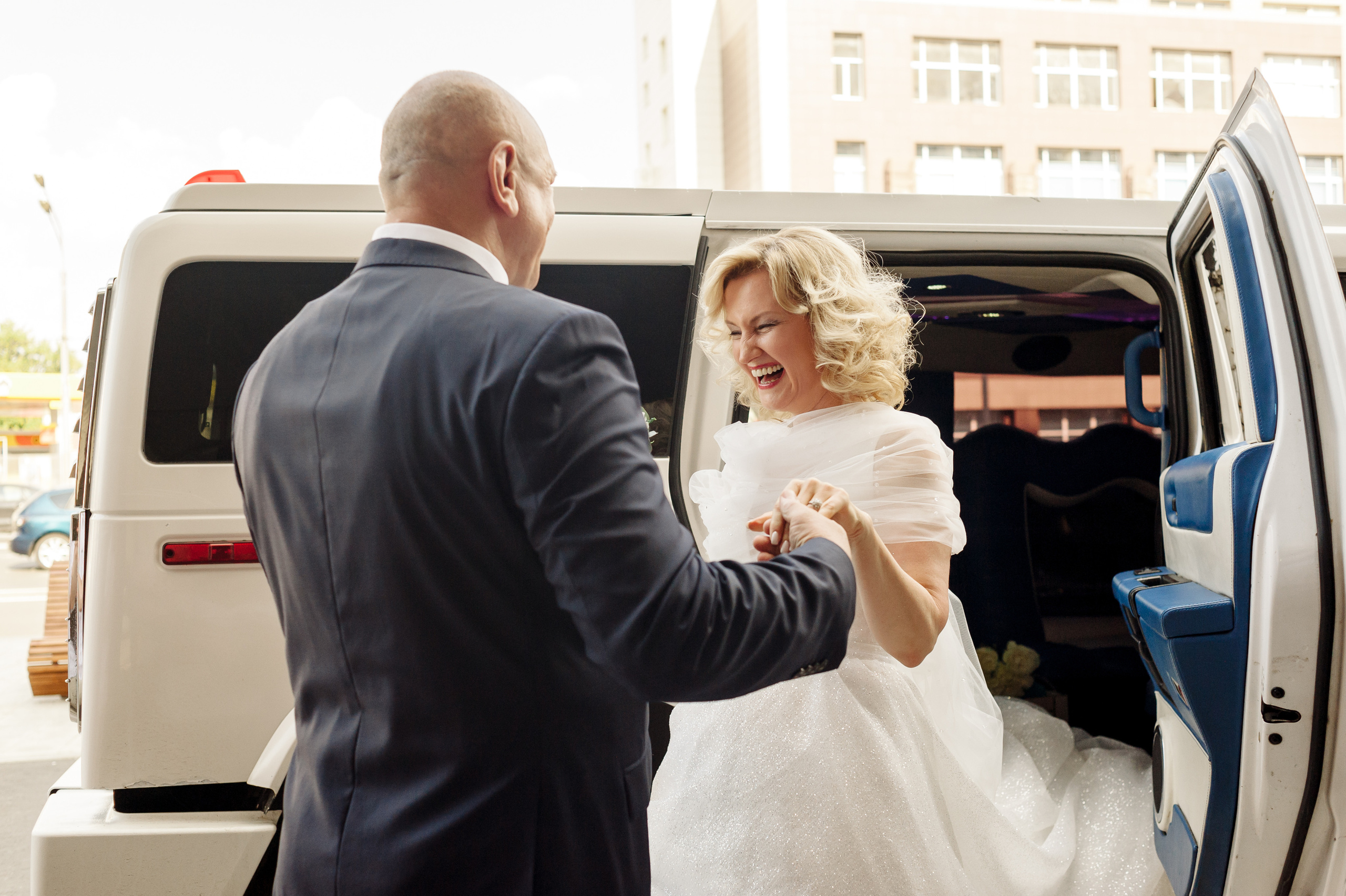 Свадебная фотосессия молодожен за 50 в прекрасный летний день. Семейный фотограф в Москве Елена Снегирева