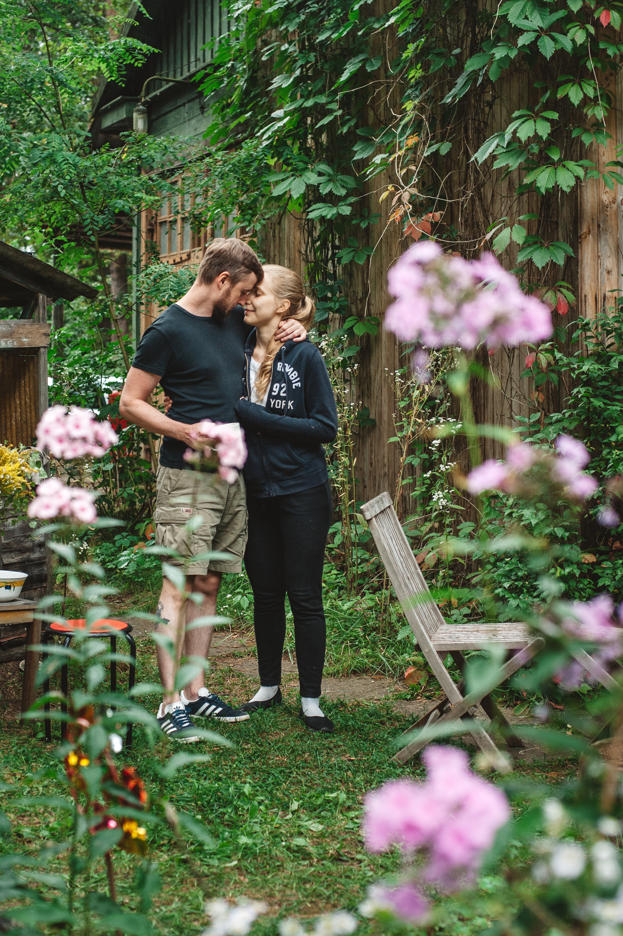 Семейная фотосессия с дачи, когда вся семья в сборе. Семейный фотограф в Москве Елена Снегирева