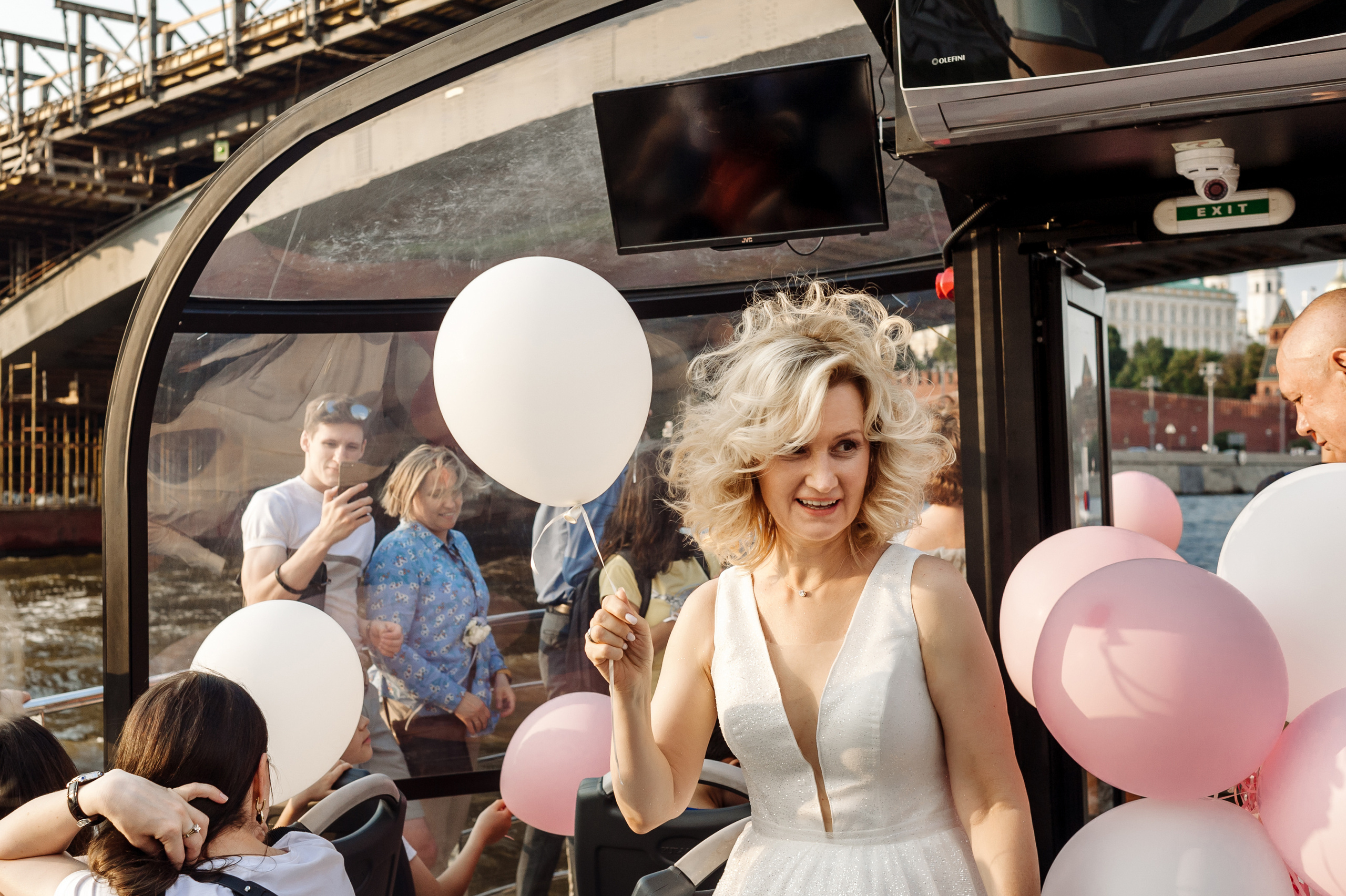 Свадебная фотосессия молодожен за 50 в прекрасный летний день. Семейный фотограф в Москве Елена Снегирева