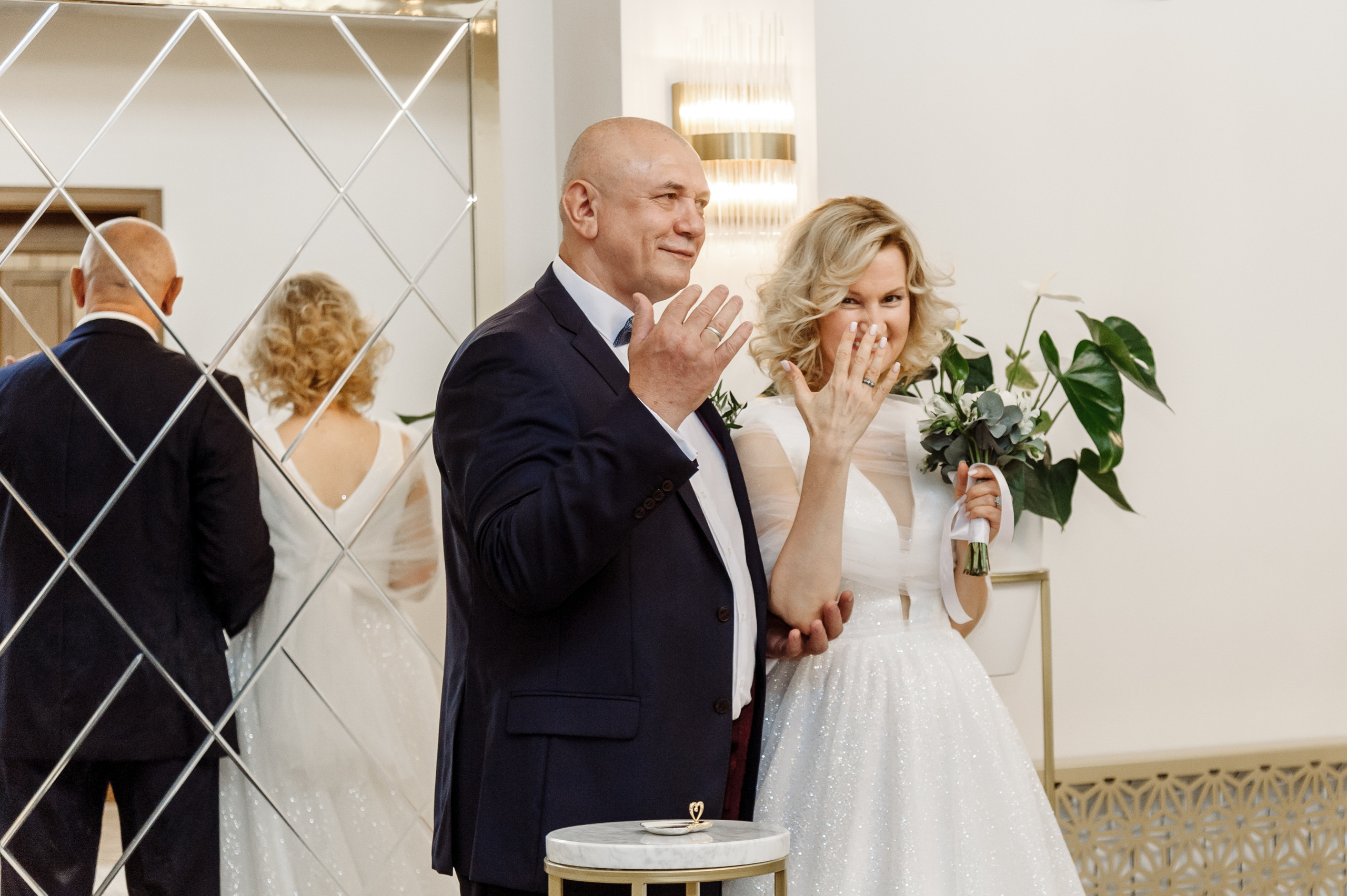 Свадебная фотосессия молодожен за 50 в прекрасный летний день. Семейный фотограф в Москве Елена Снегирева