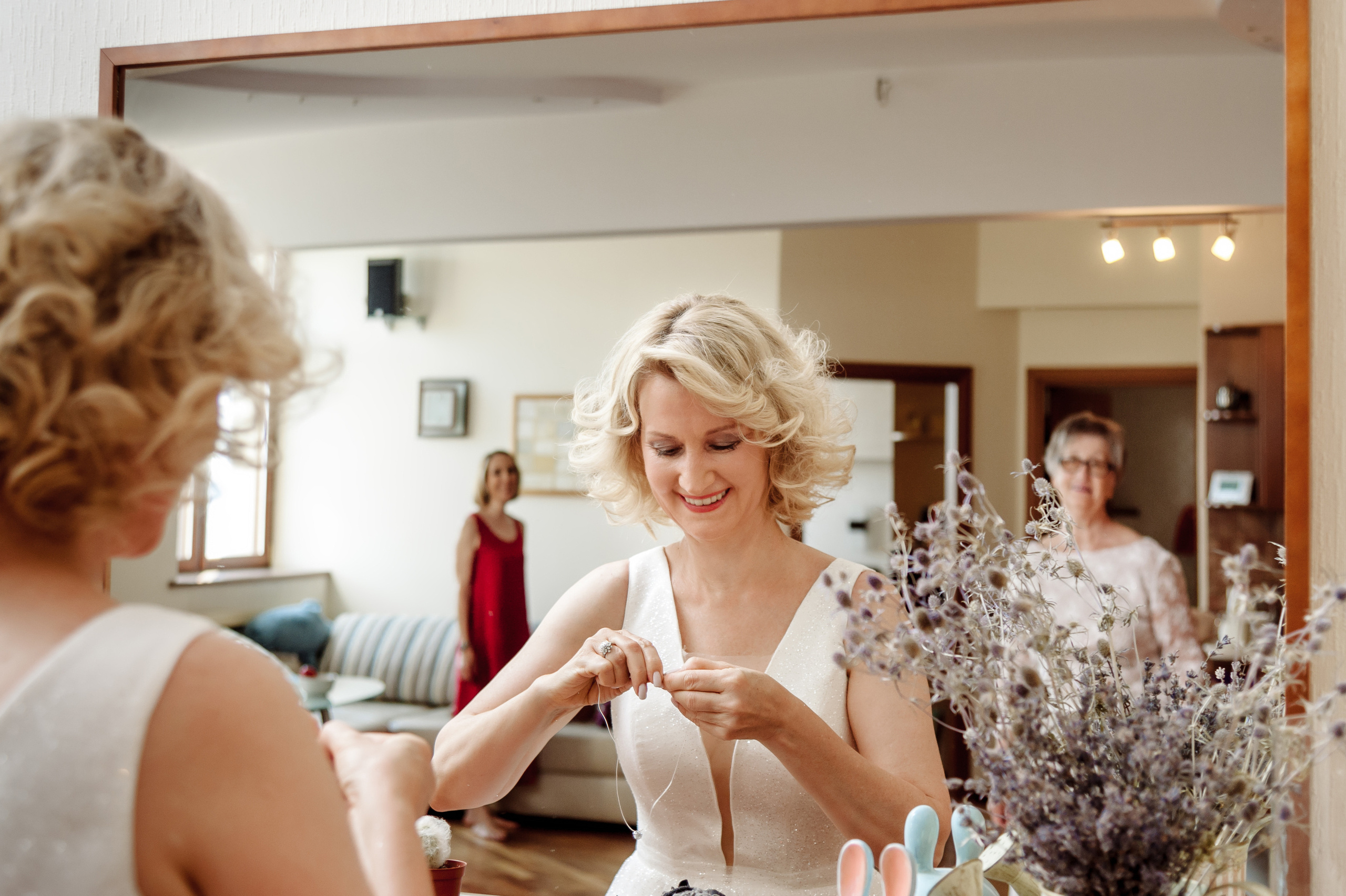 Свадебная фотосессия молодожен за 50 в прекрасный летний день. Семейный фотограф в Москве Елена Снегирева