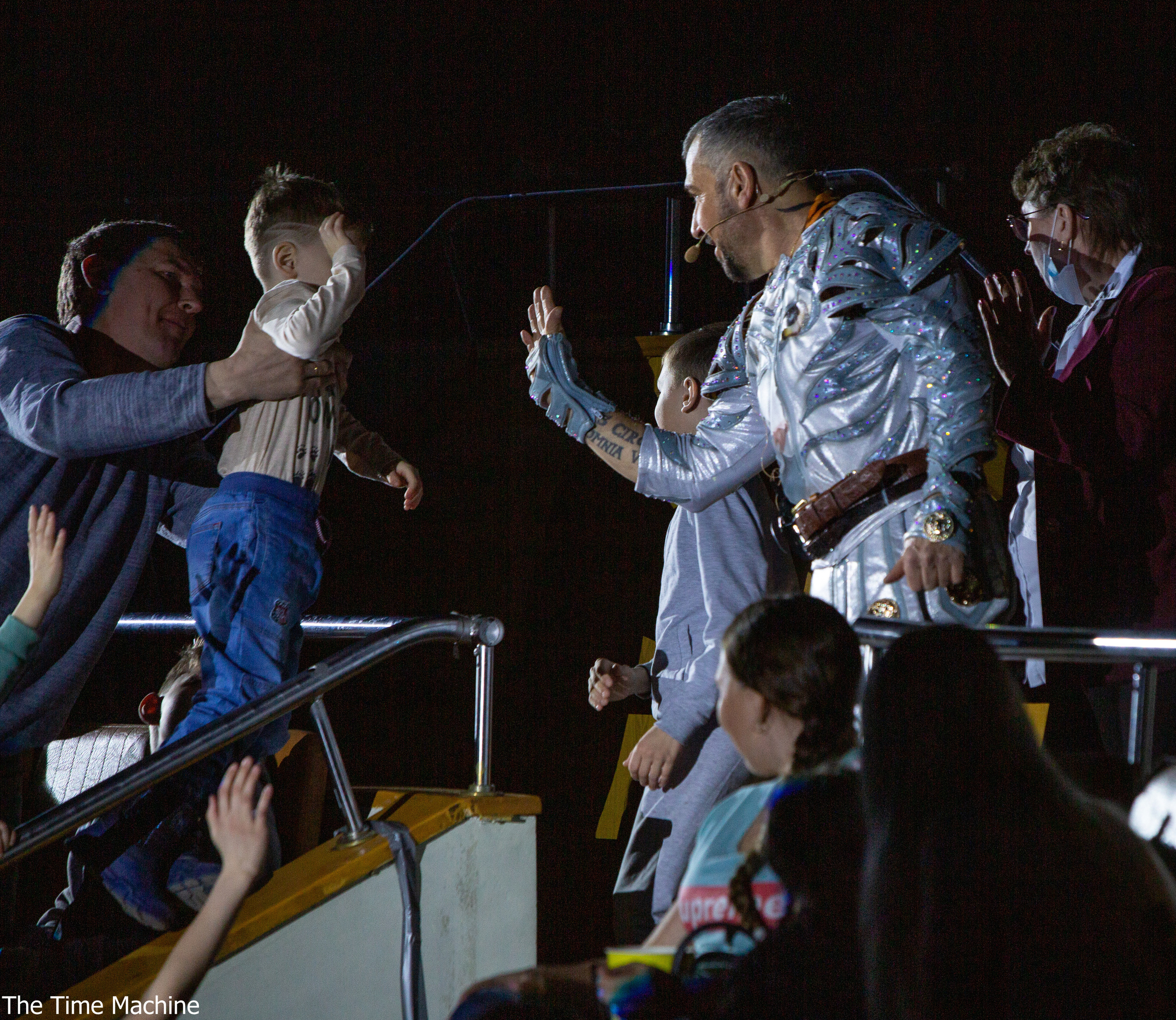 Цирк «Счастливый билет» 2022. Фотограф для маркетплейсов Михаил Бове