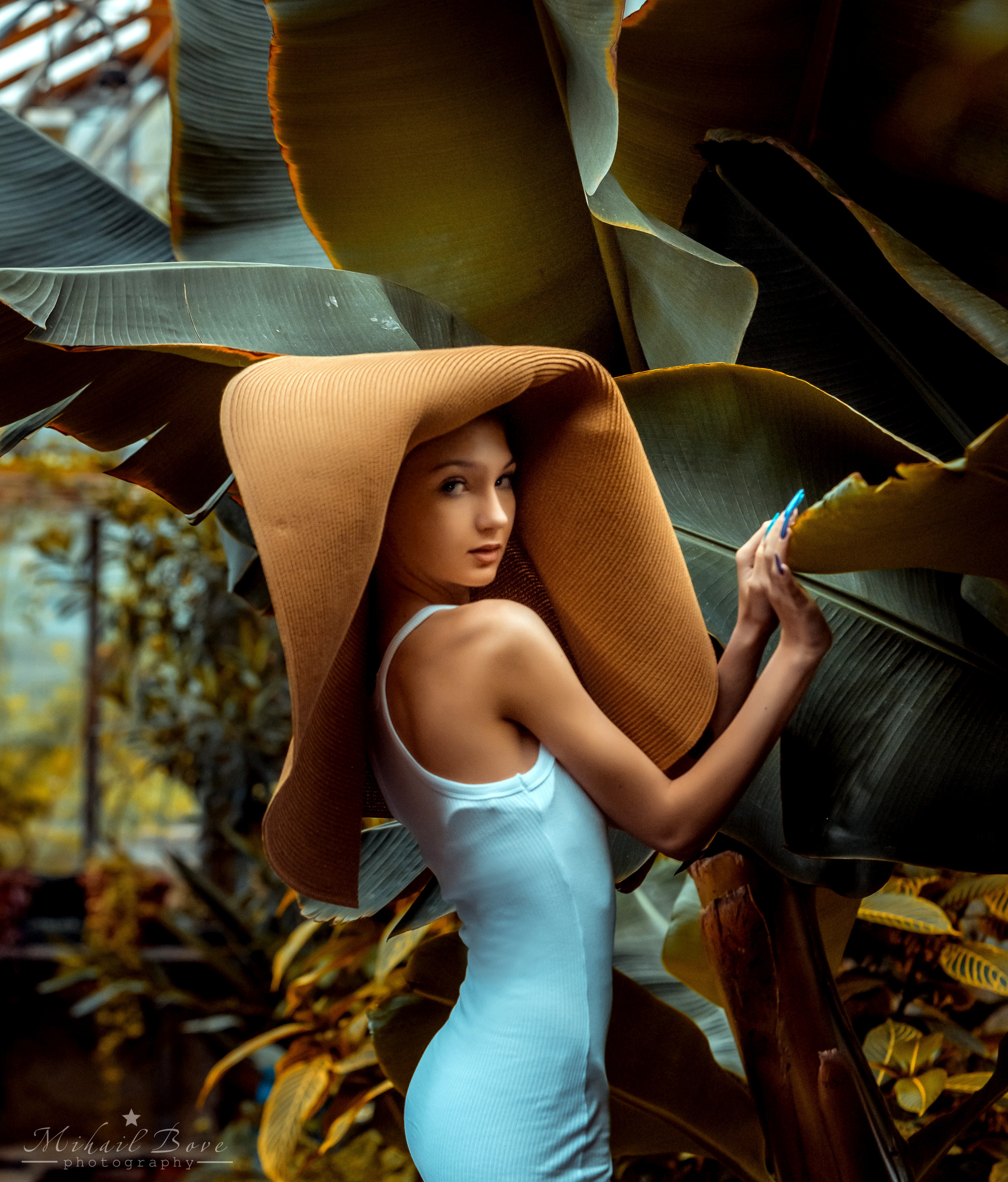 СЪЕМКА С МАРИЕЙ В ДЕНДРОПАРКЕ ЕКАТЕРИНБУРГ 2022. Фотограф для маркетплейсов Михаил Бове