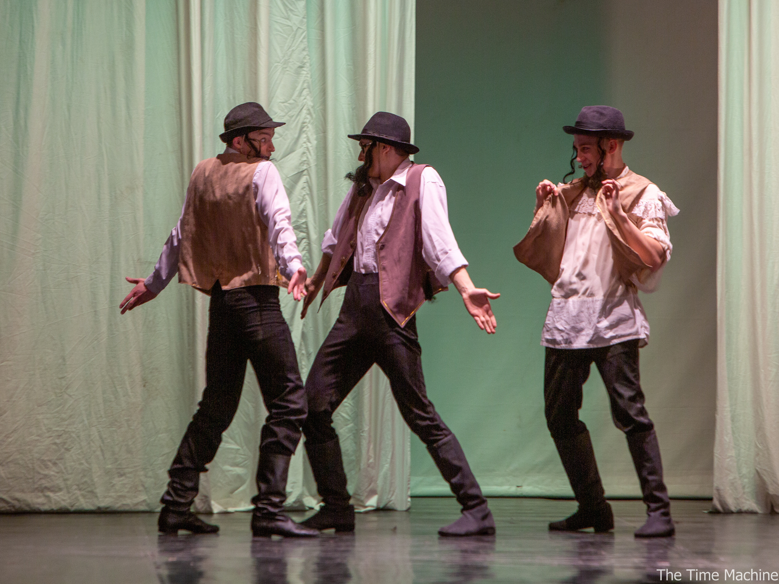 Татьянин день 2022 в Театральном институте (танцевальный). Фотограф для маркетплейсов Михаил Бове