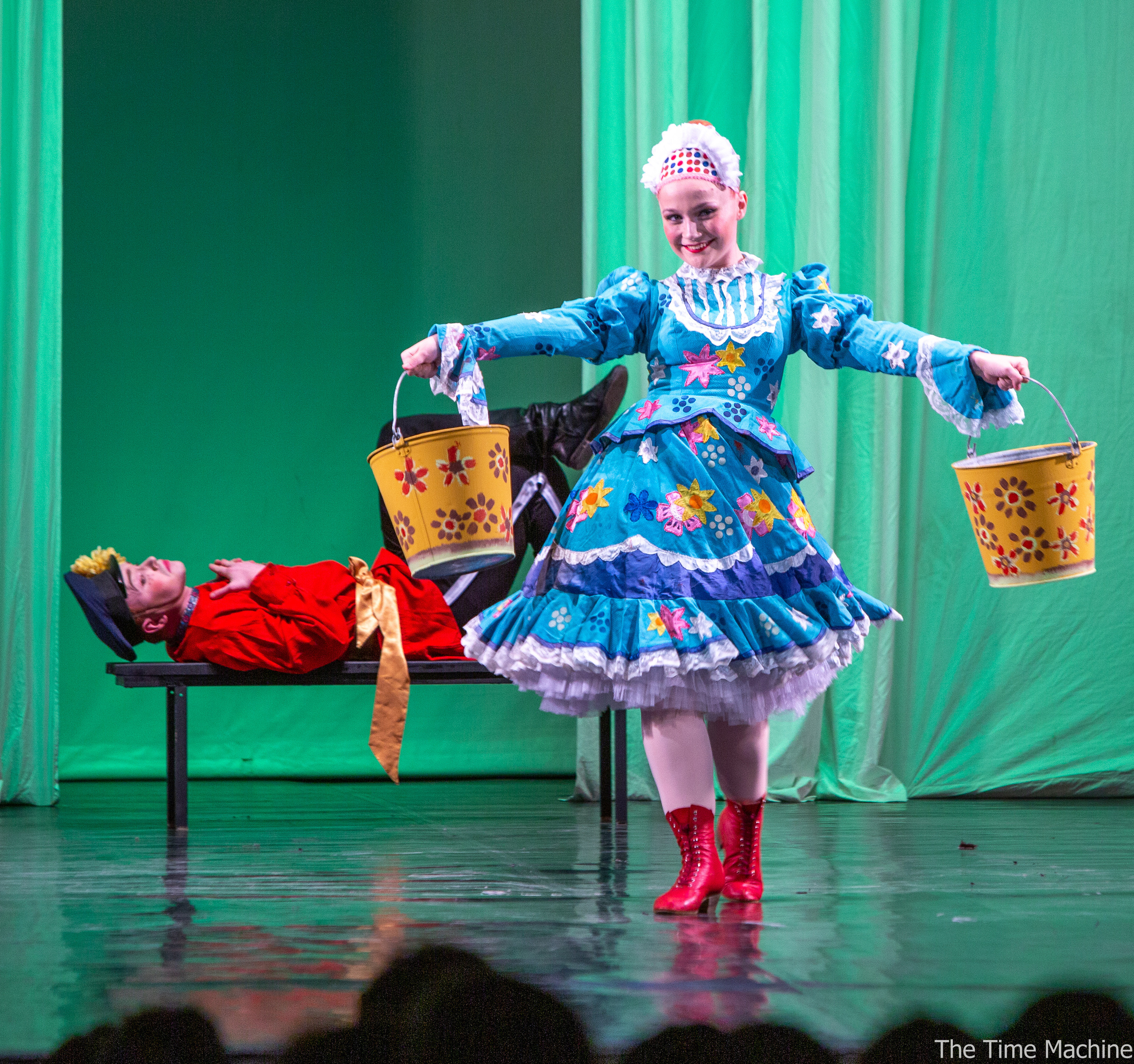 Татьянин день 2022 в Театральном институте (танцевальный). Фотограф для маркетплейсов Михаил Бове