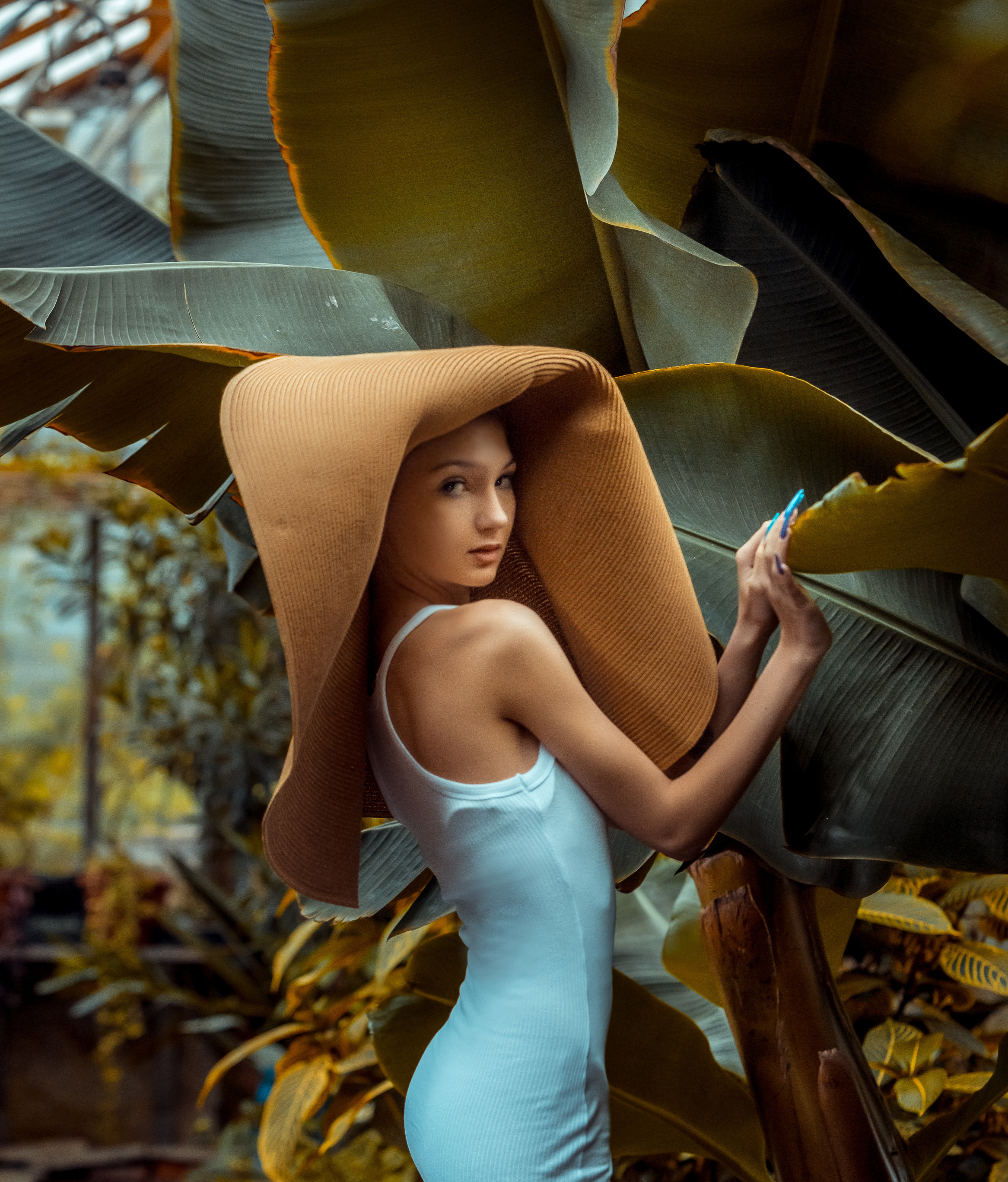 СЪЕМКА С МАРИЕЙ В ДЕНДРОПАРКЕ ЕКАТЕРИНБУРГ 2022. Фотограф для маркетплейсов Михаил Бове