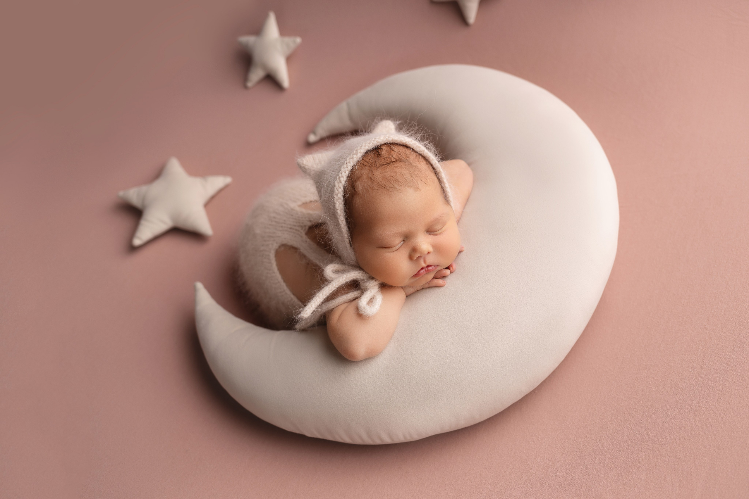 Стоимость услуг. Фотограф новорожденных малышей в Омске и Омской области Эльвира Камаева