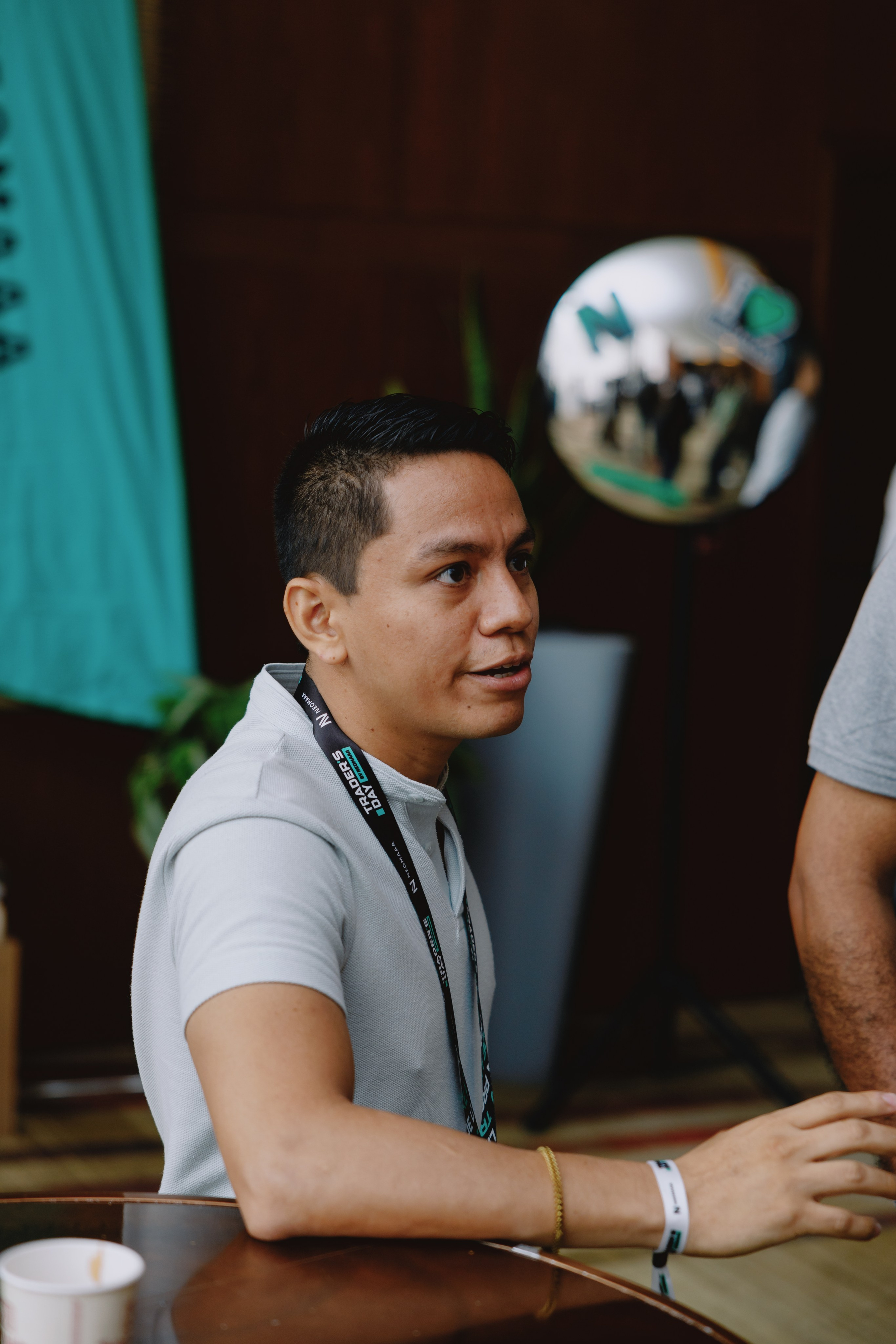 TRADERS DAY By NeomAAA Medellin. NeomAAA Funds Gallery