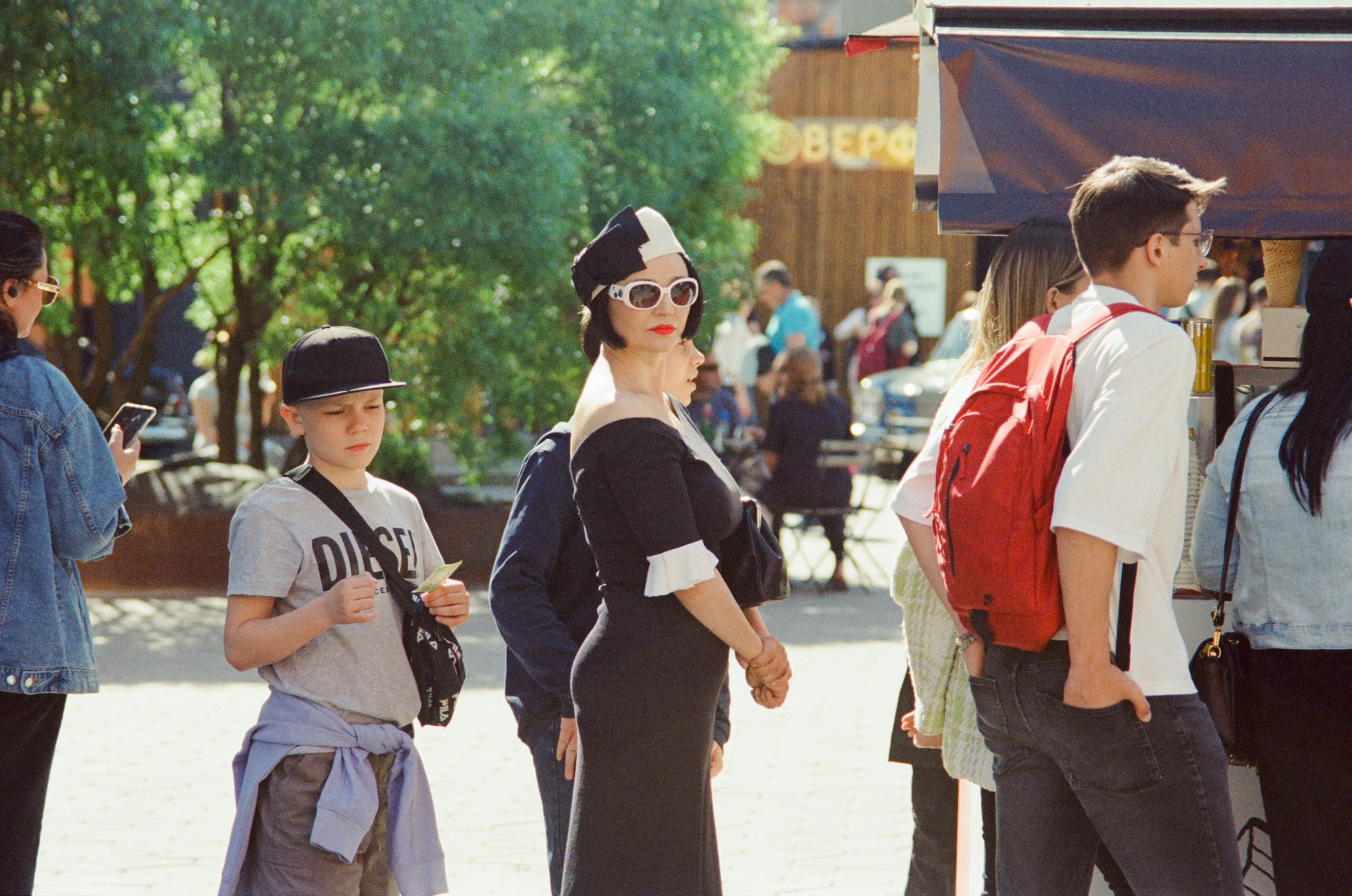 Фотосъемка с редкими автомобилями на хлебозаводе в Москве. Жуков Илья свадебный фотограф в Москве
