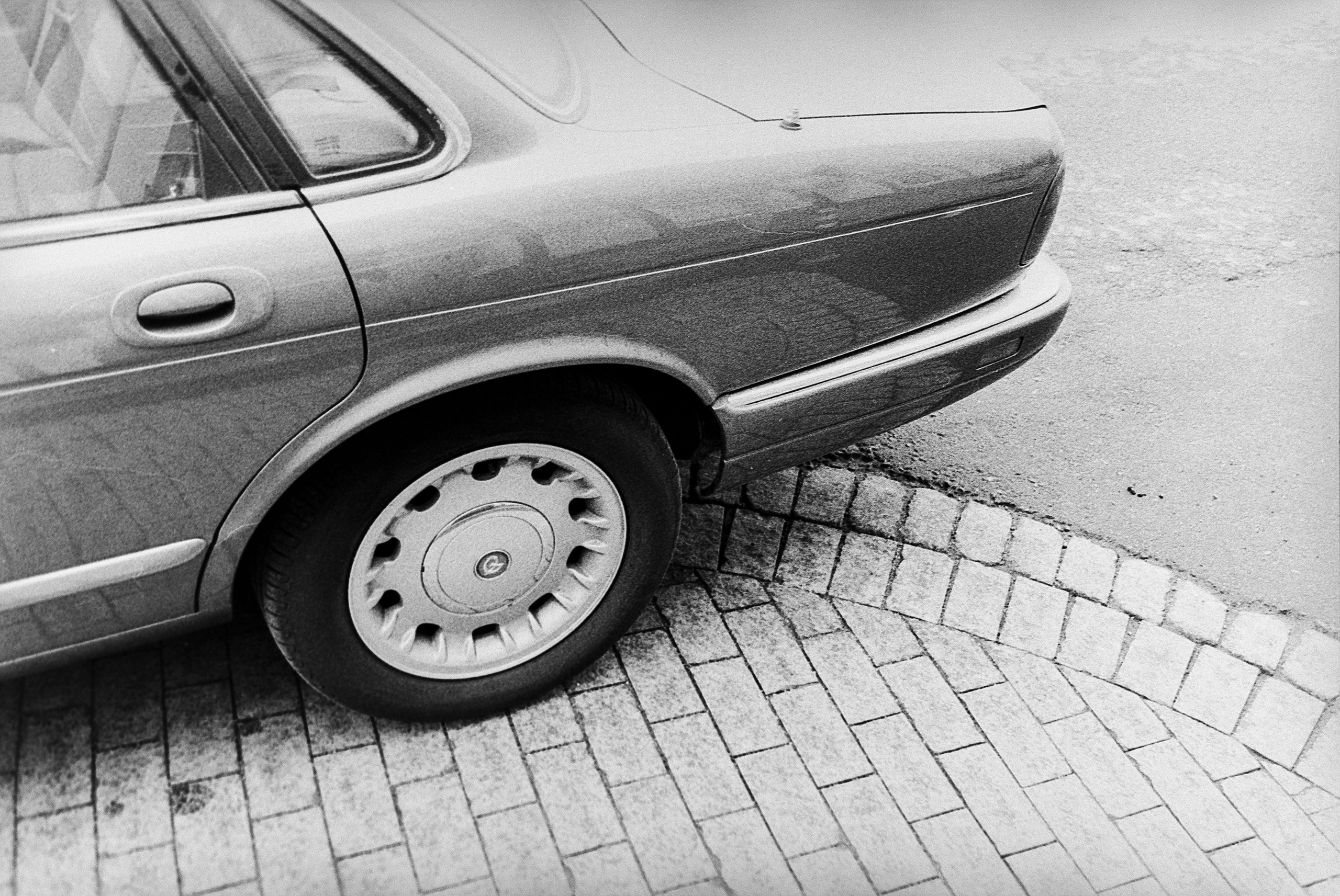 Фотосъемка на плёночный фотоаппарат в Москве. Жуков Илья свадебный фотограф в Москве