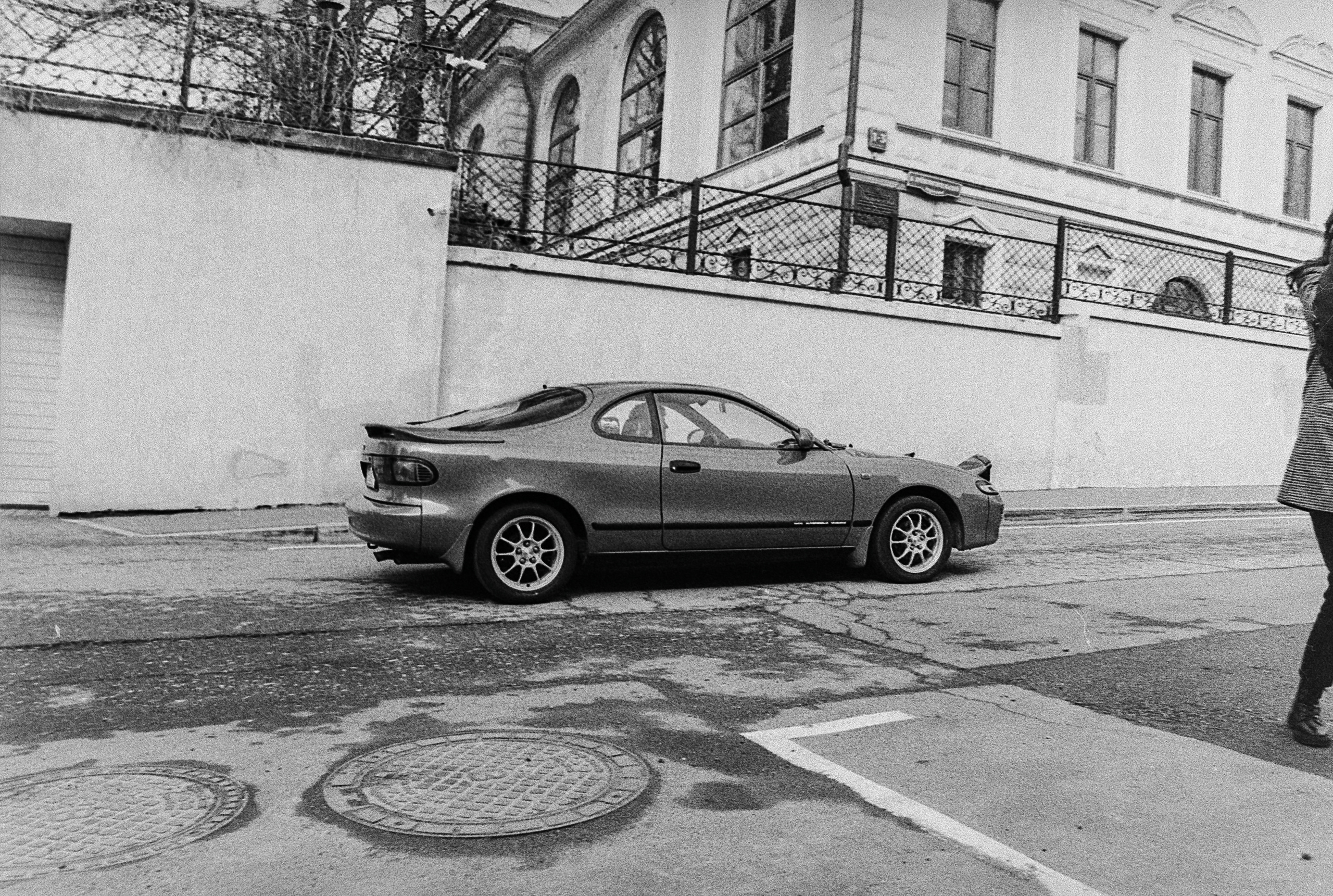 Фотосъемка на плёночный фотоаппарат в Москве. Жуков Илья свадебный фотограф в Москве