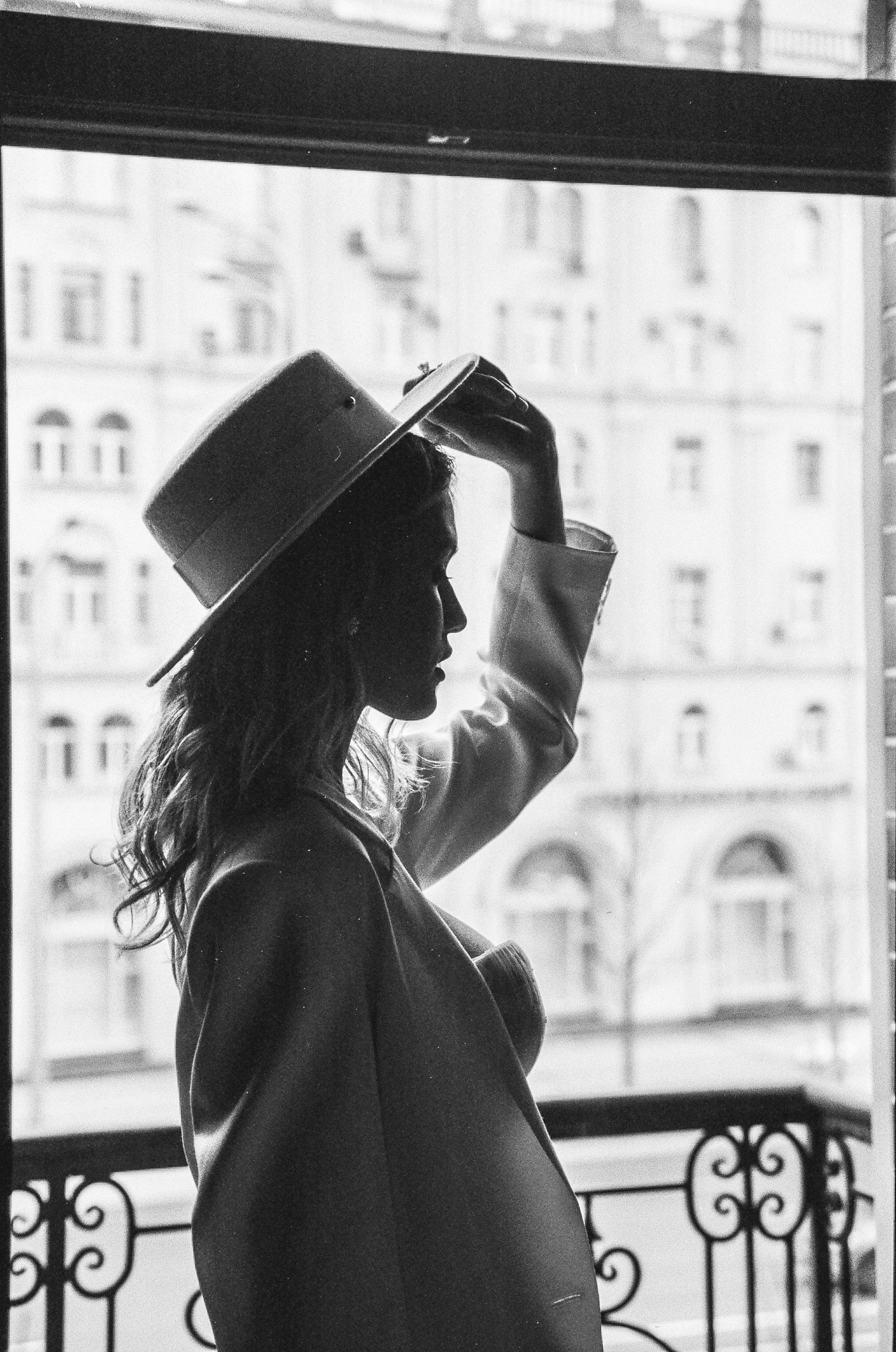 Утренняя фотосъемка в отеле для невесты. Жуков Илья свадебный фотограф в Москве