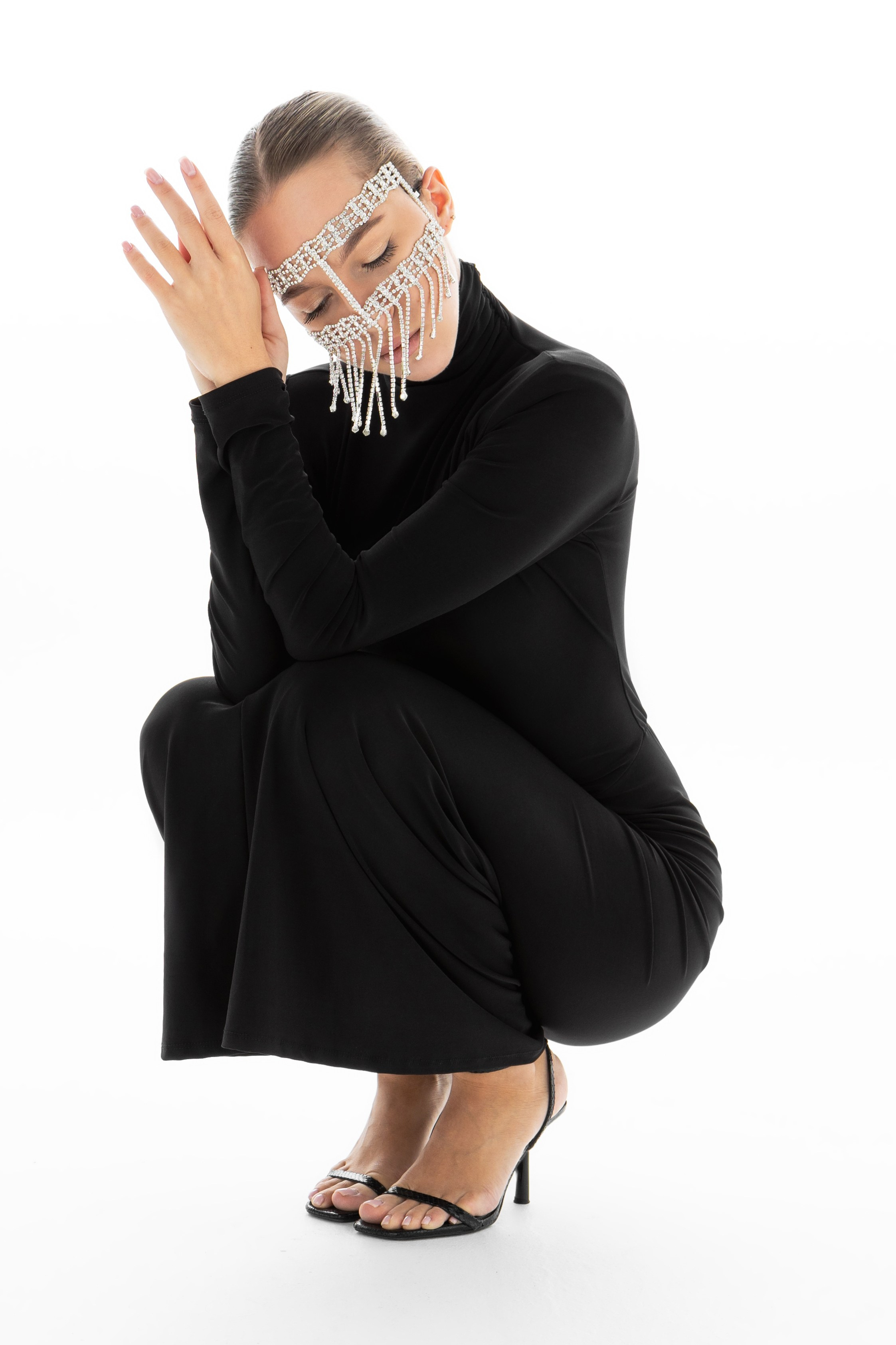 EKATERINA MEDYNSKAIA | OFFICIAL