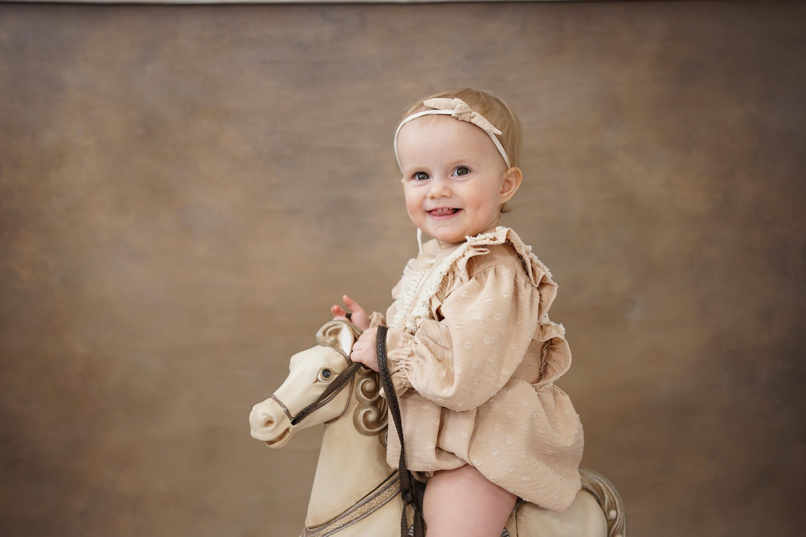 Фотоссесия на Годик для Девочки. Детская Фотостудия ГОДОВАСИКИ в Санкт-Петербурге фотосесия на годик