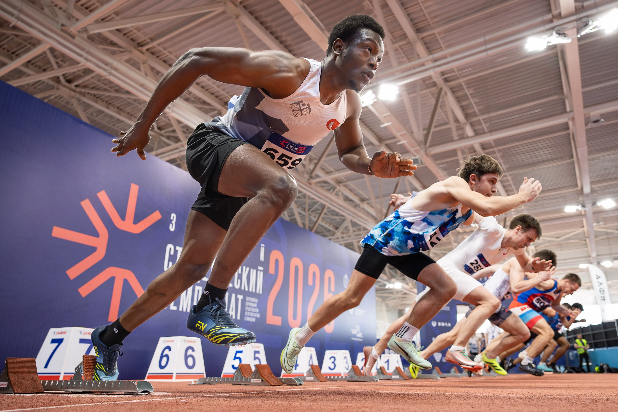 Всероссийские соревнования среди студентов по легкой атлетике в помещении — Зимний студенческий чемпионат 2026. Свадебная фотосъёмка в Москве, Туле