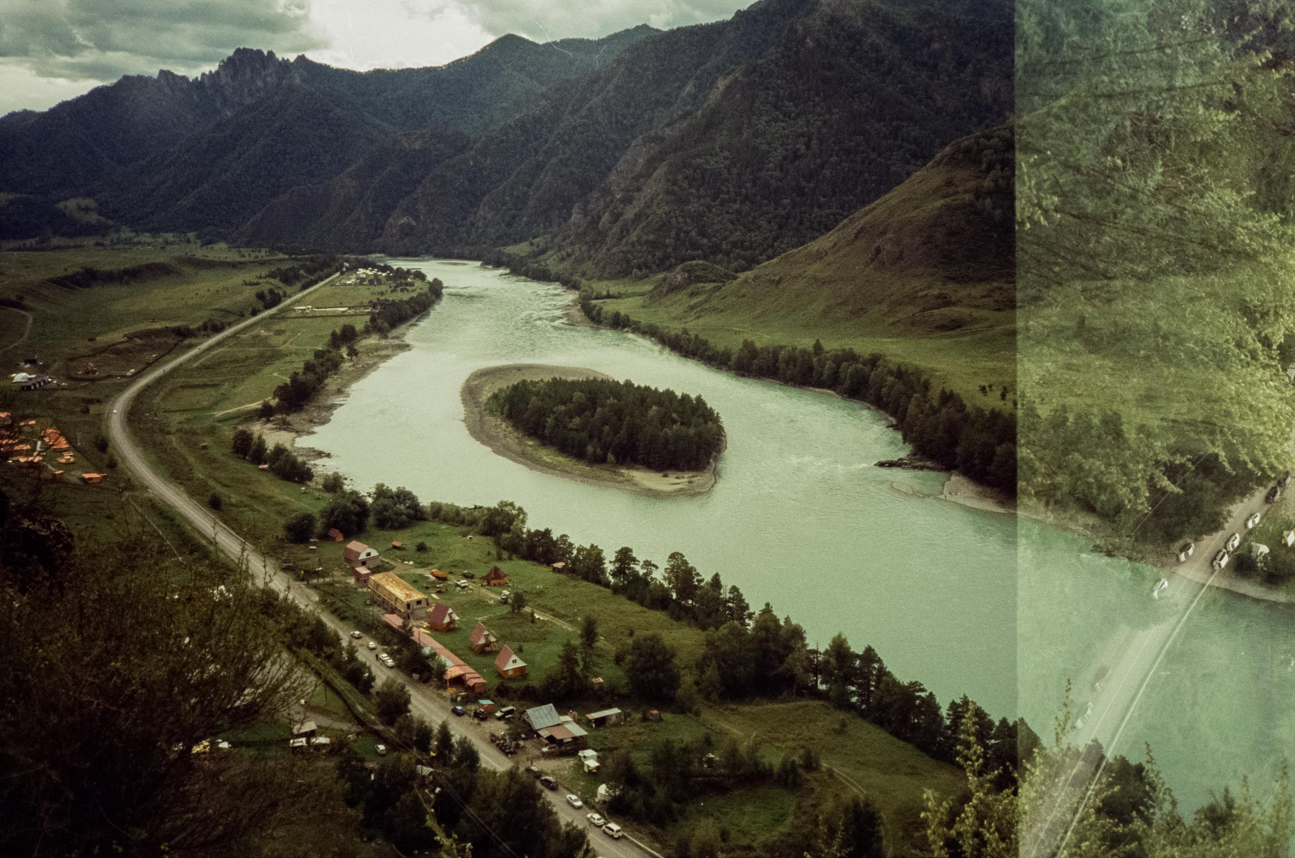 Урочище Чечкыш. Смотровая площадка. Виды верху и спуск вниз. Фотограф-документалист Мария Осокина