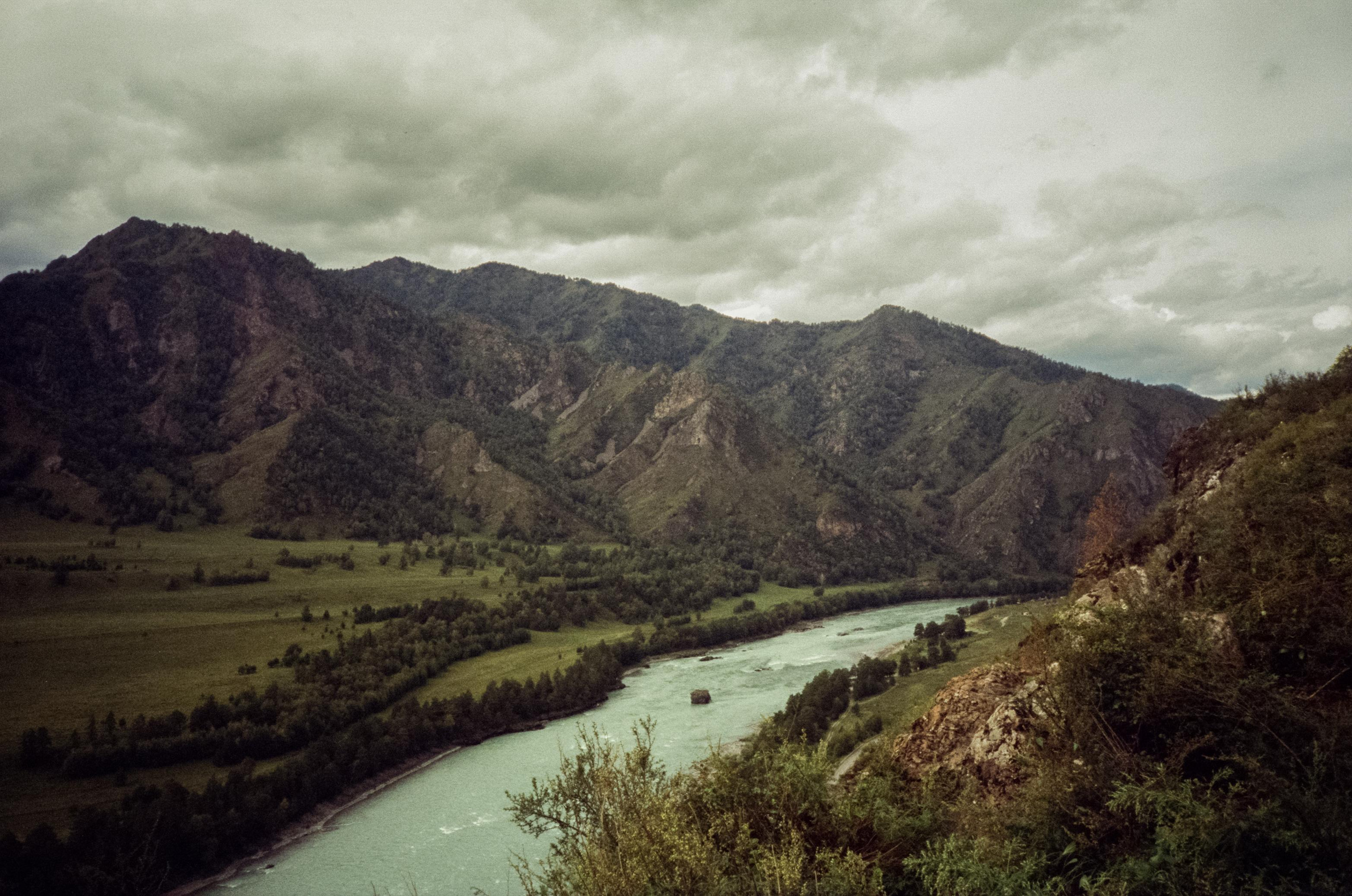 Урочище Чечкыш. Смотровая площадка. Виды верху и спуск вниз. Фотограф-документалист Мария Осокина