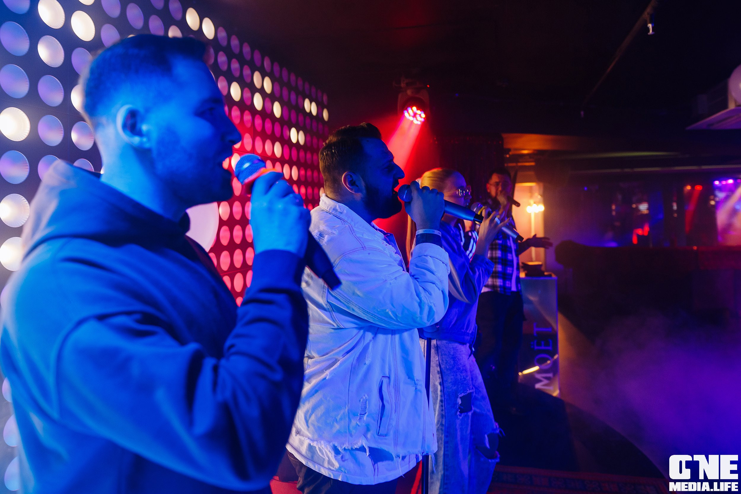Фотоотчет из караоке клуба Эйфория в Калининграде. One Media Life: фоторепортажи, фотоотчеты с мероприятий и заведений