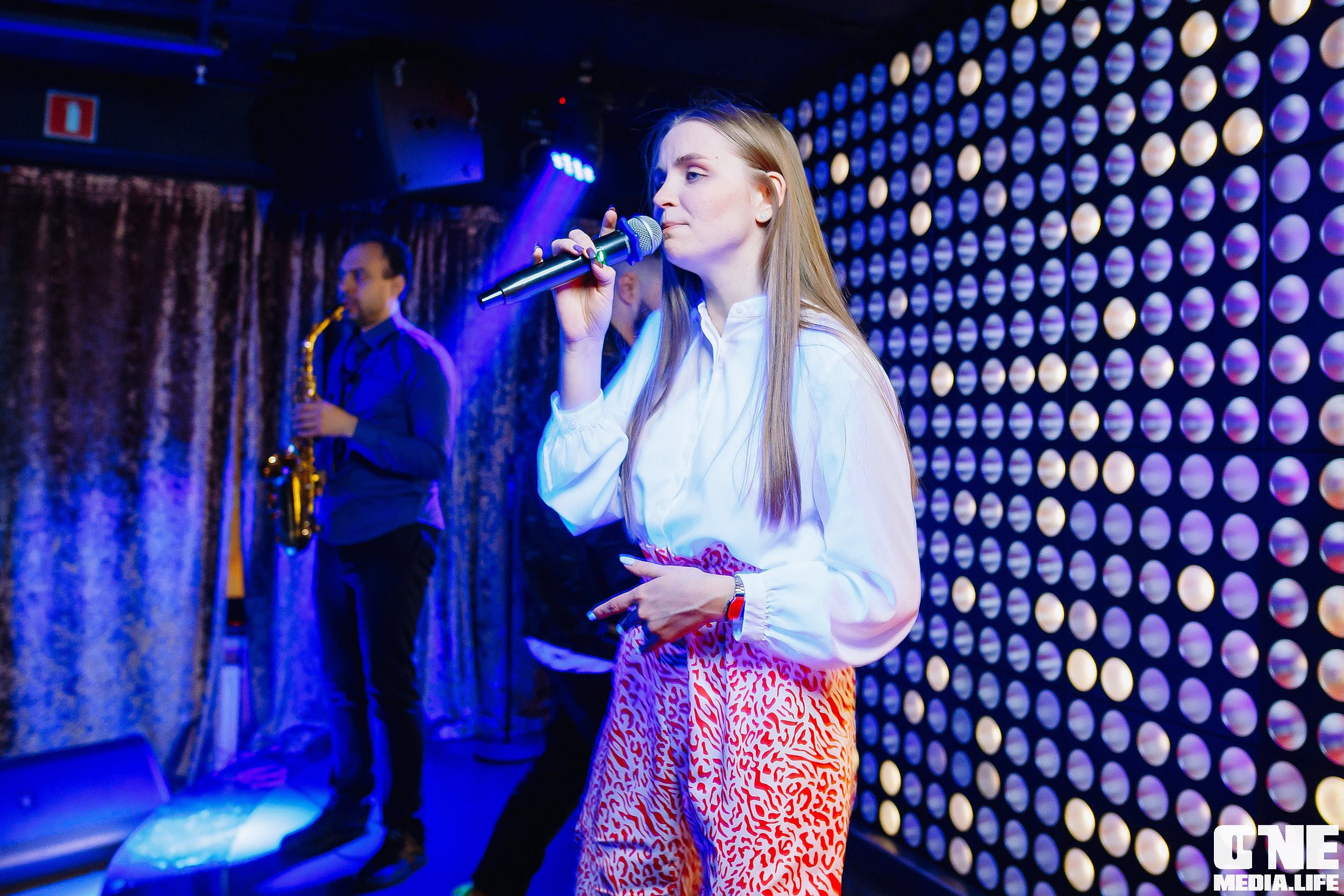 Фоторепортаж из караоке клуба Эйфория. One Media Life: фоторепортажи, фотоотчеты с мероприятий и заведений