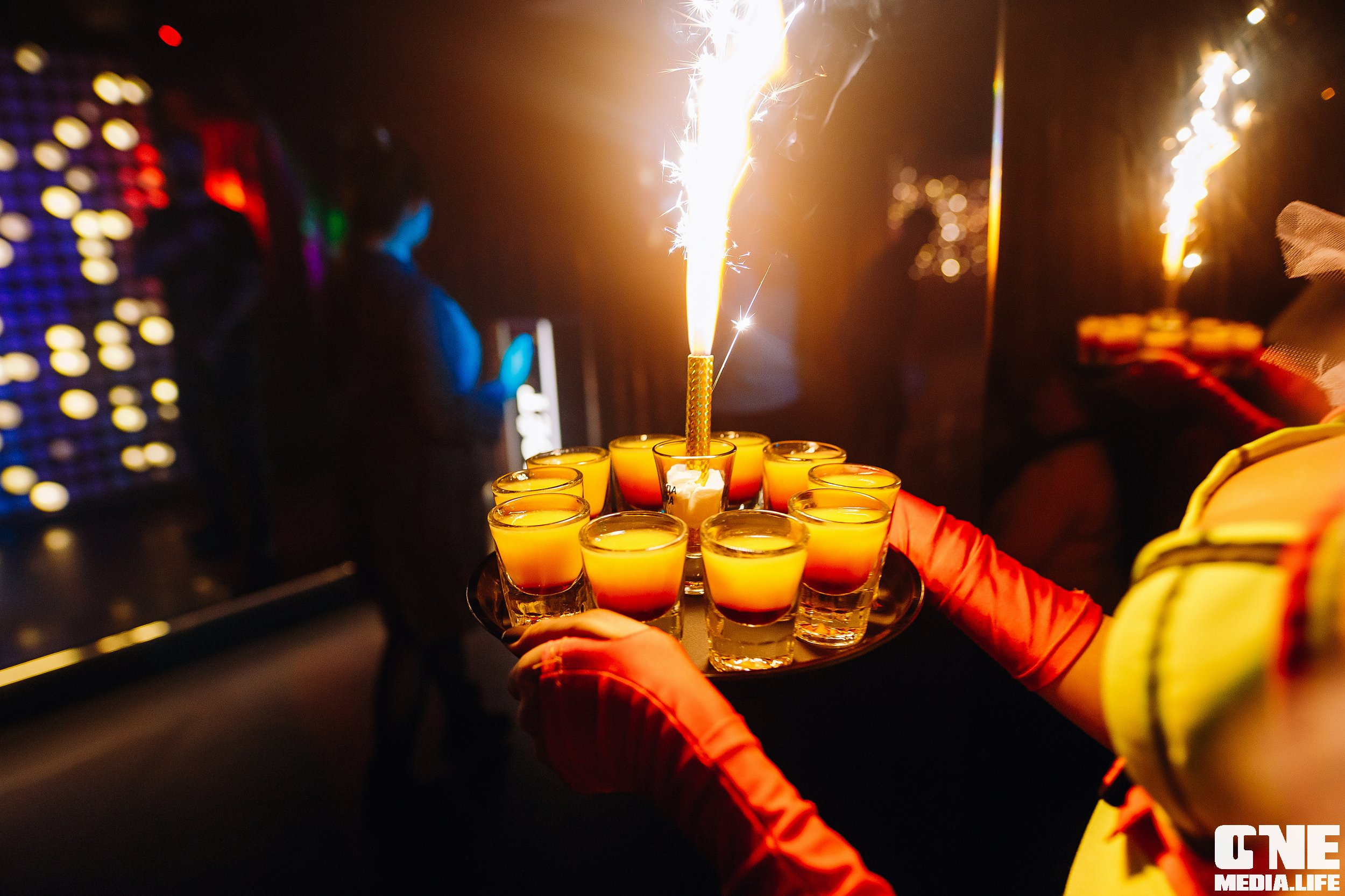 Фотоотчет из караоке клуба Эйфория. One Media Life: фоторепортажи, фотоотчеты с мероприятий и заведений