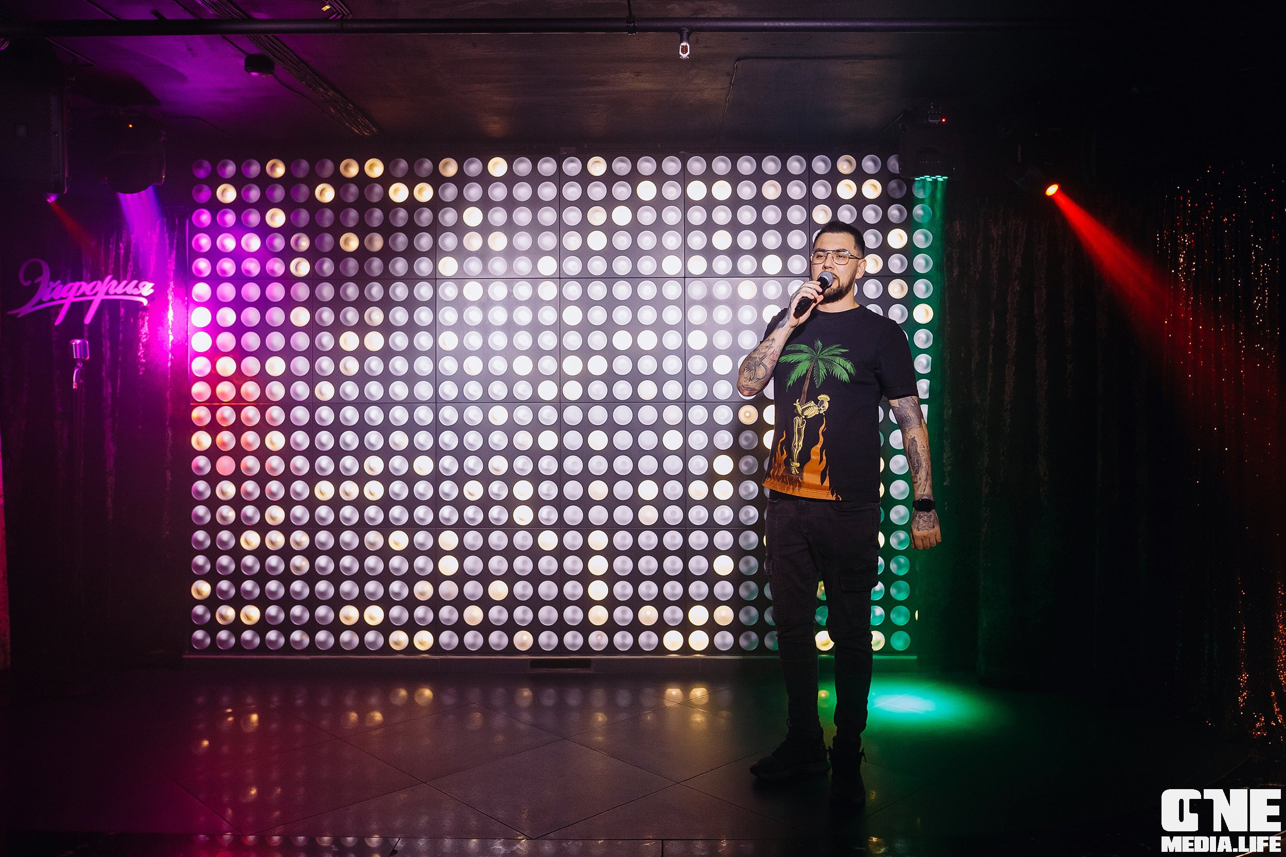 Фотоотчет из караоке клуба Эйфория. One Media Life: фоторепортажи, фотоотчеты с мероприятий и заведений