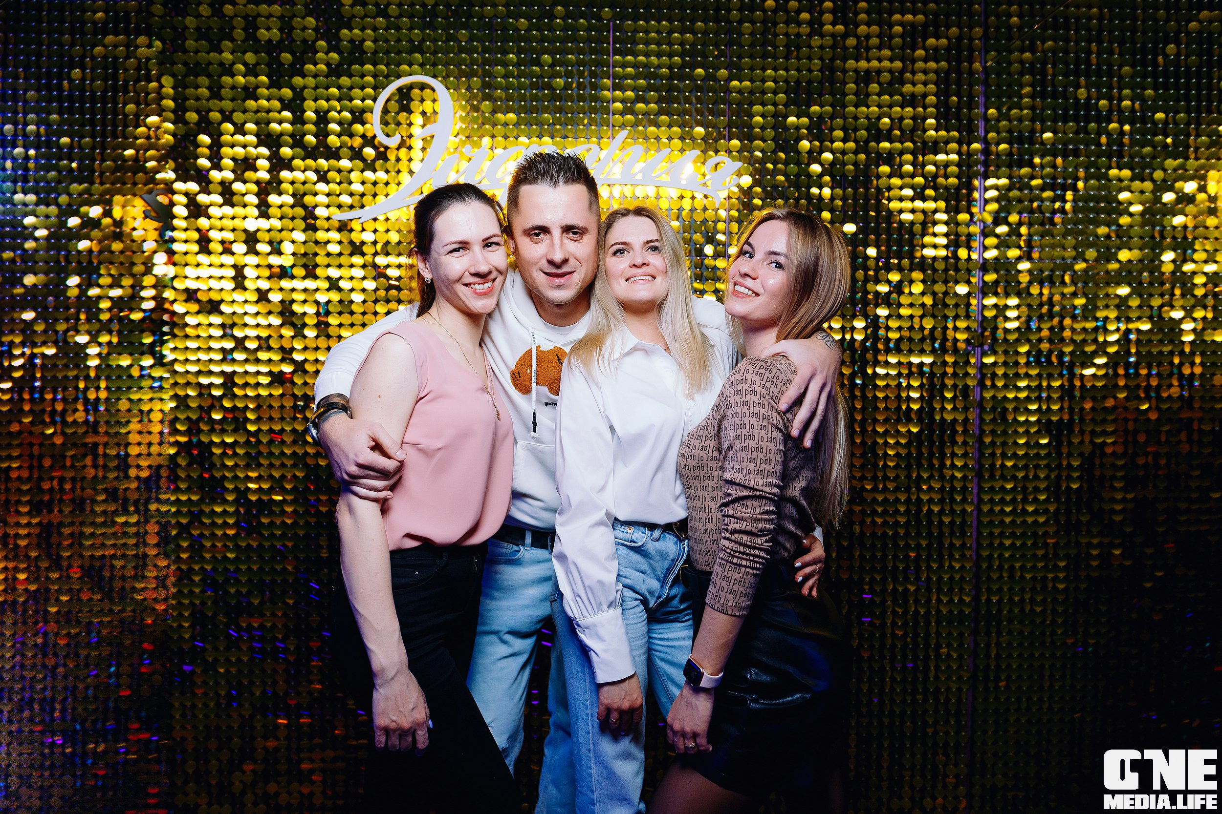 Фотоотчет из караоке клуба Эйфория в Калининграде. One Media Life: фоторепортажи, фотоотчеты с мероприятий и заведений