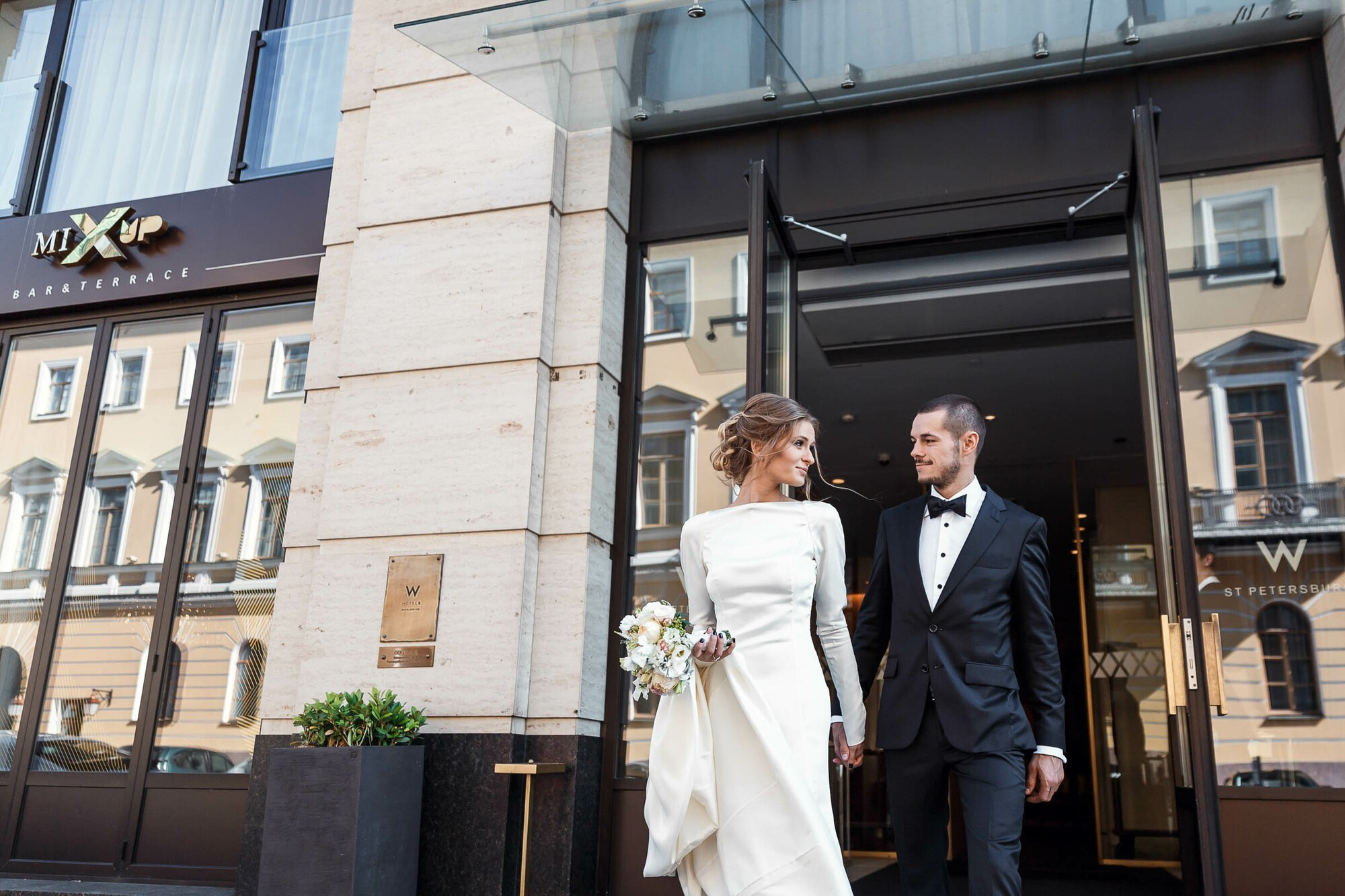 Стильная свадьба в Majestic на берегу Финского залива. Свадебный фотограф в Санкт-Петербурге и Москве Андрей Нестеров