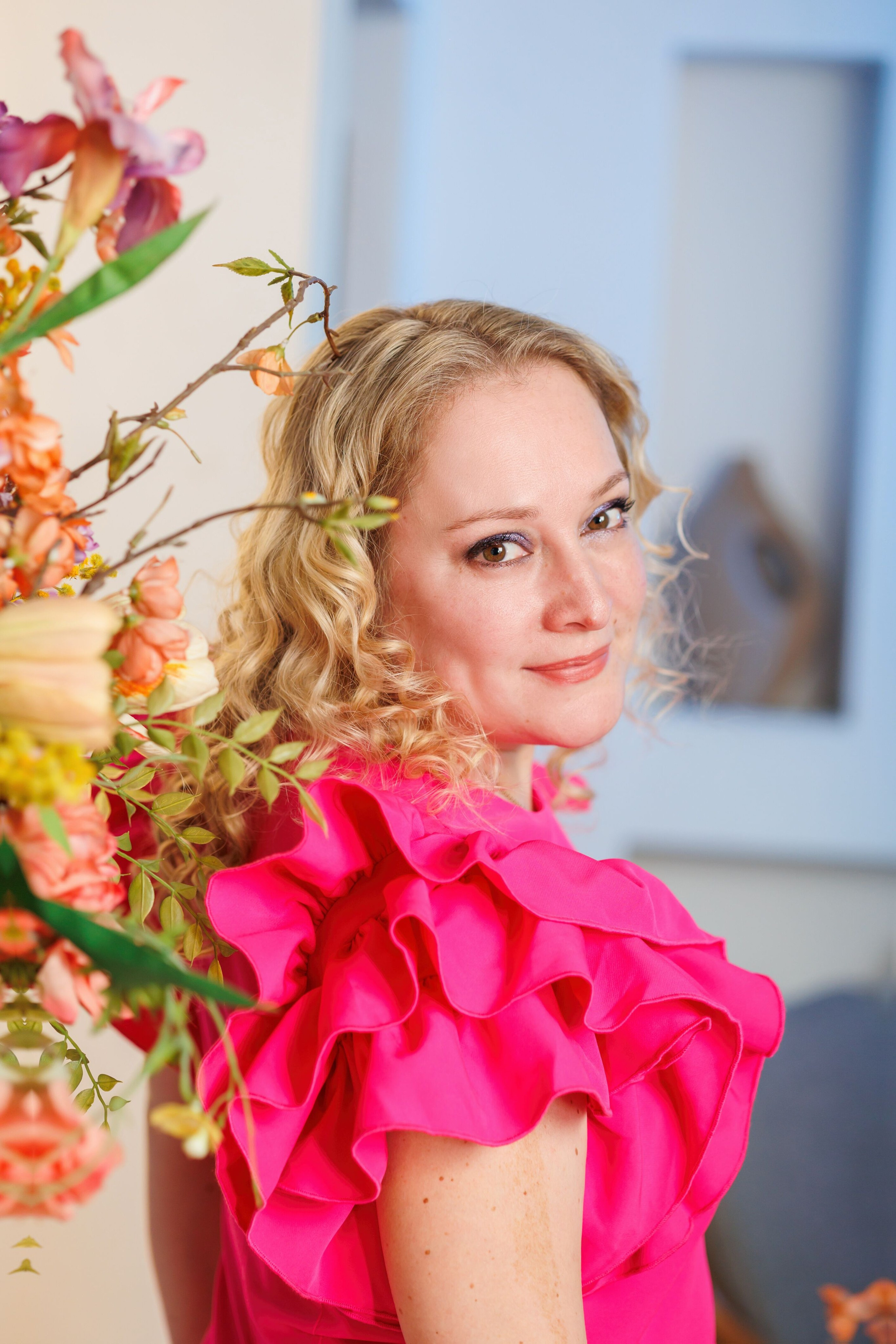 ВЕСЕННЯЯ ФОТОСЕССИЯ В СТУДИИ. Профессиональная фото и видеосъемка. Москва