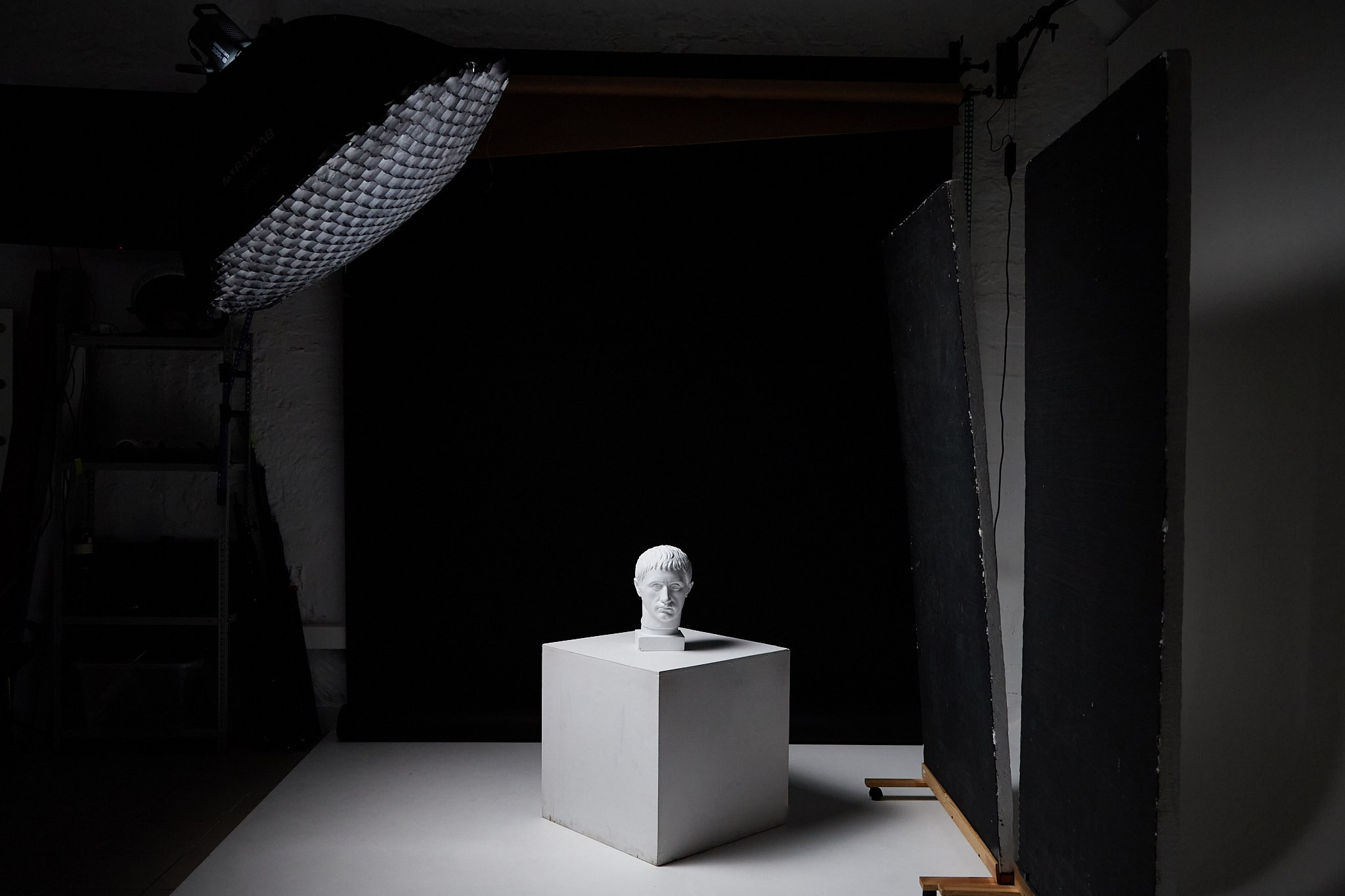 Fizikasveta.ru фотостудия с фонами в Екатеринбурге