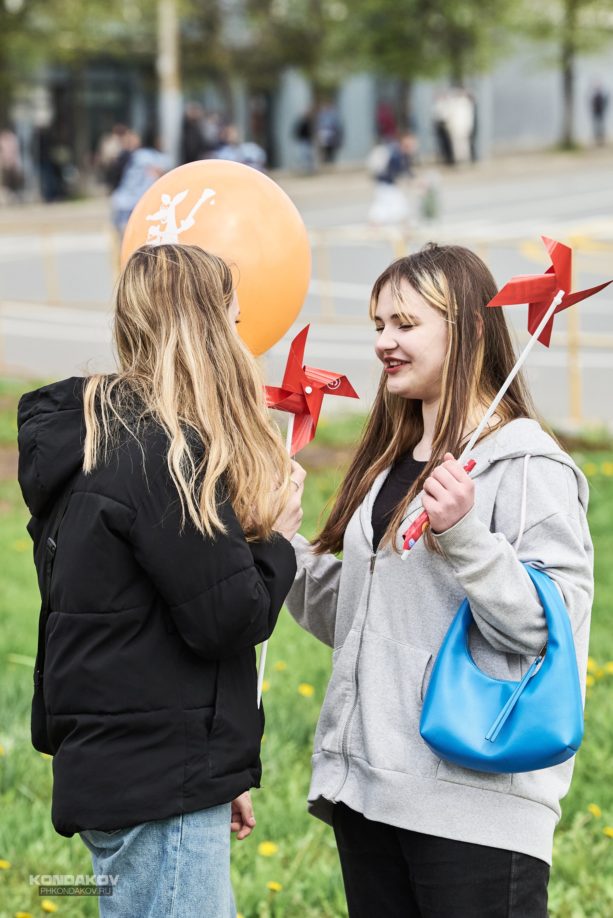 Первомайская эстафета в Иваново 2024 год. Фотограф в Иваново: Каталожная съемка одежды и постельного белья, Wildberries