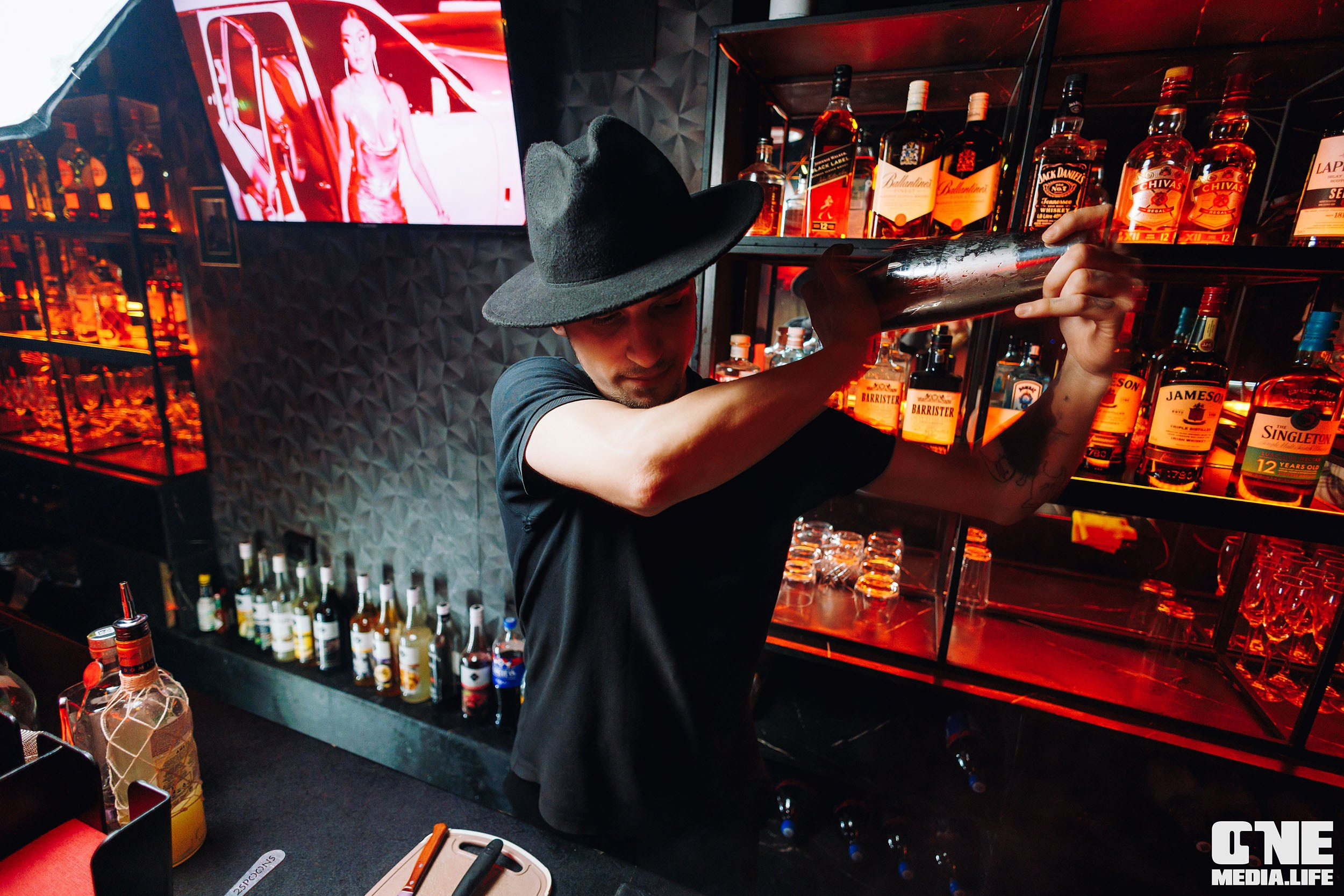 Фоторепортаж из бара Secret. One Media Life: фоторепортажи, фотоотчеты с мероприятий и заведений