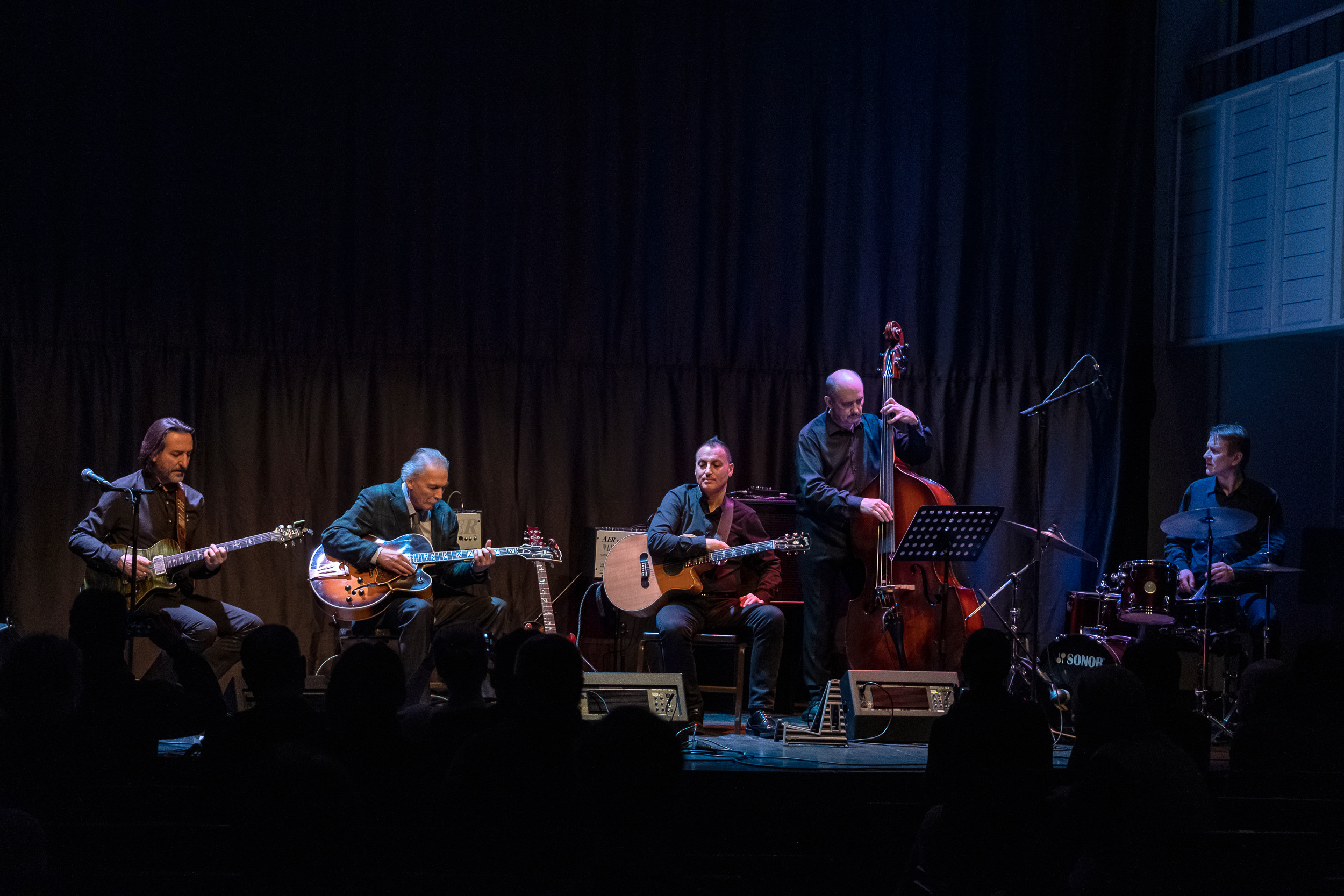 Концерт GUITARMONSTERS Ильдар Казаханов Гасан Багиров Алексей Кузнецов. Фотограф в Санкт-Петербурге и Москве Юлия Паршакова