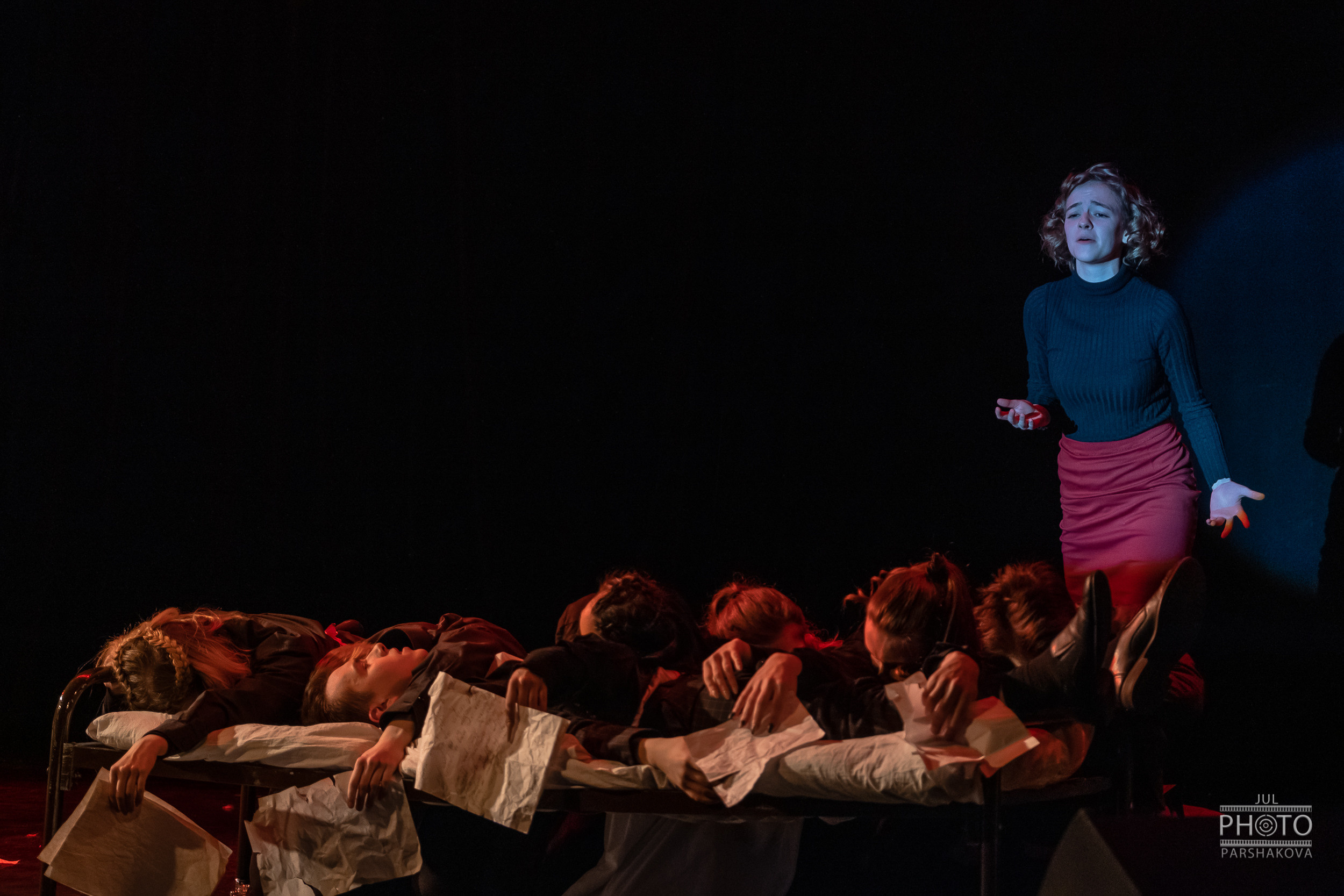 Дипломный спектакль Рукописи не горят. Фотограф в Санкт-Петербурге и Москве Юлия Паршакова