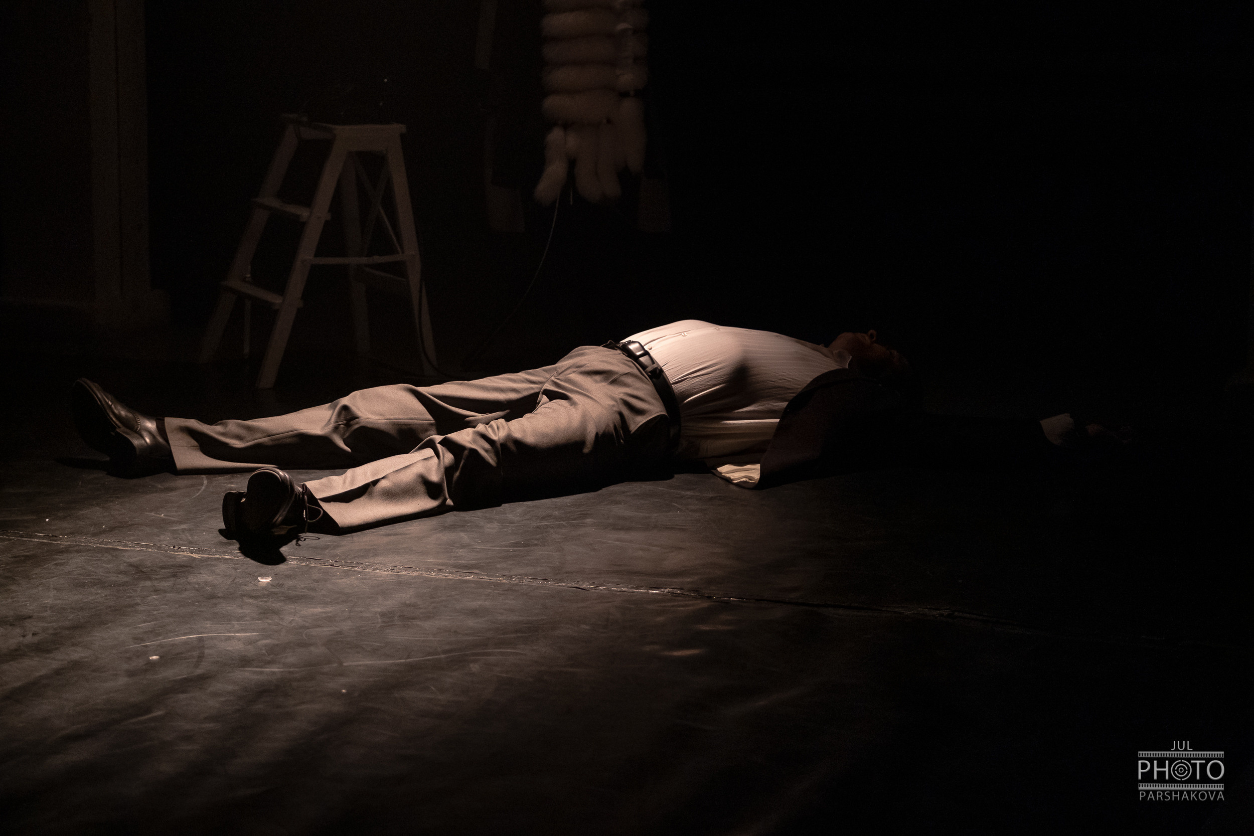 Спектакль 8 женщин театр-студия Горошины. Фотограф в Санкт-Петербурге и Москве Юлия Паршакова