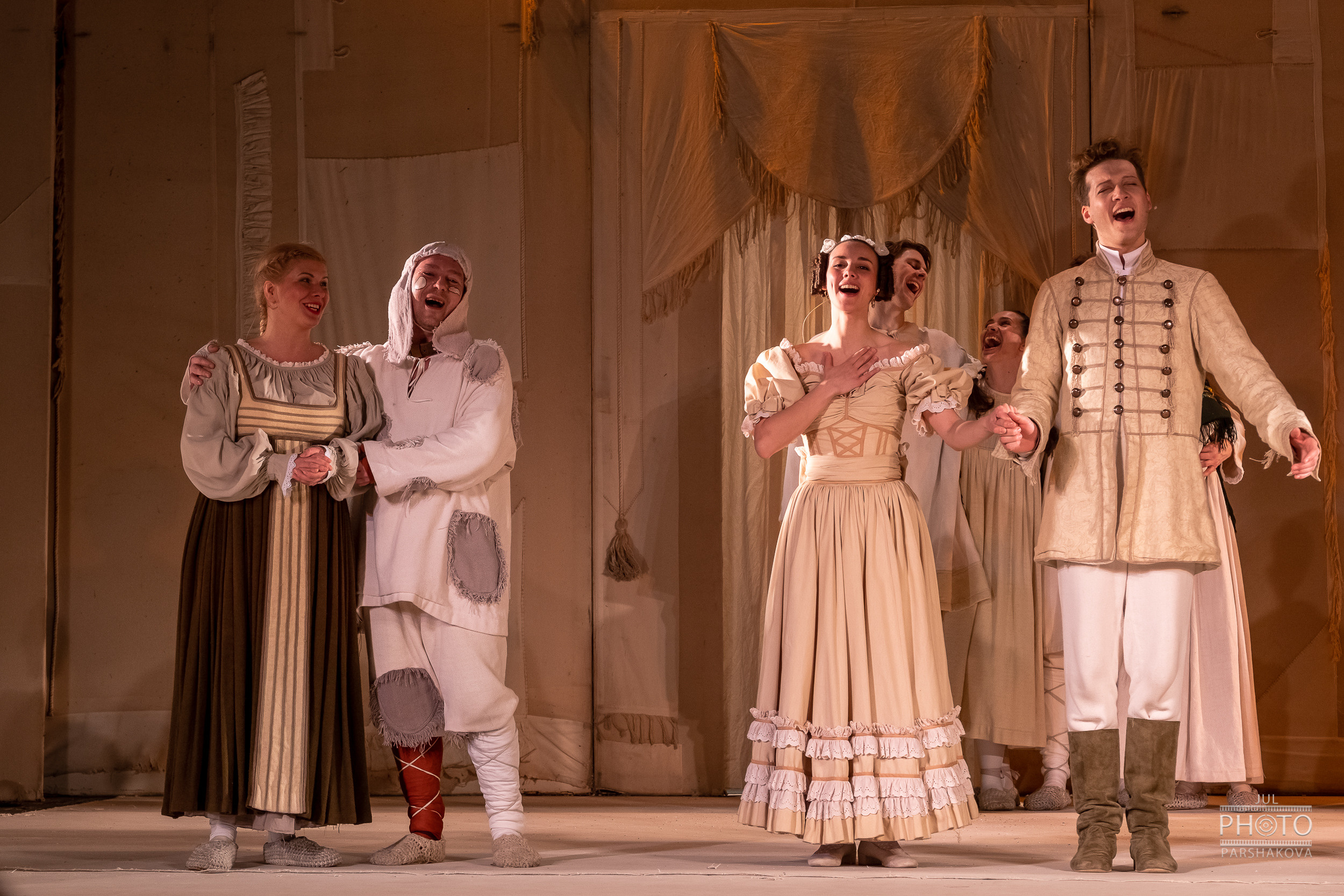 Театр на Литейном спектакль Барышня-крестьянка. Фотограф в Санкт-Петербурге и Москве Юлия Паршакова