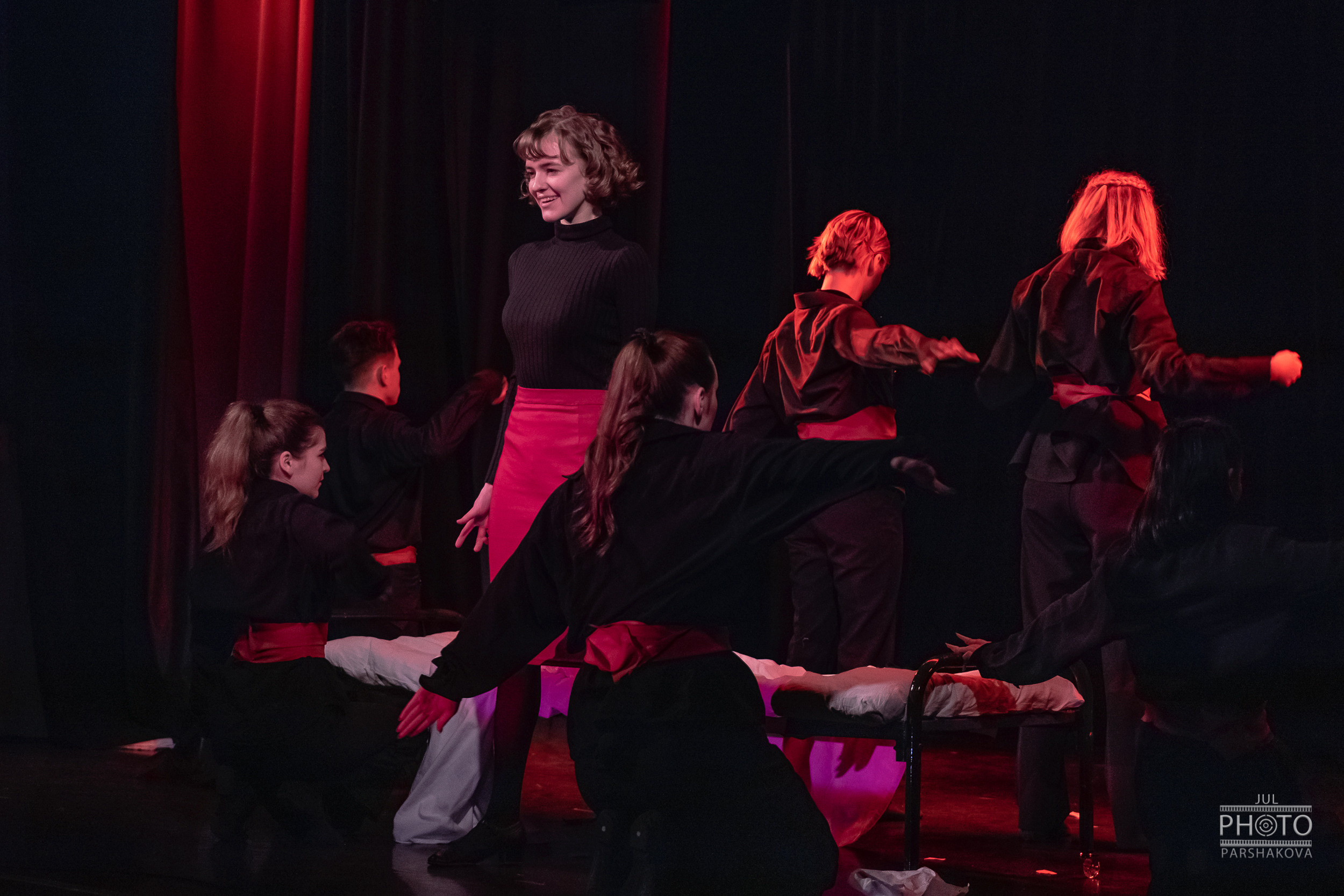 Дипломный спектакль Рукописи не горят. Фотограф в Санкт-Петербурге и Москве Юлия Паршакова