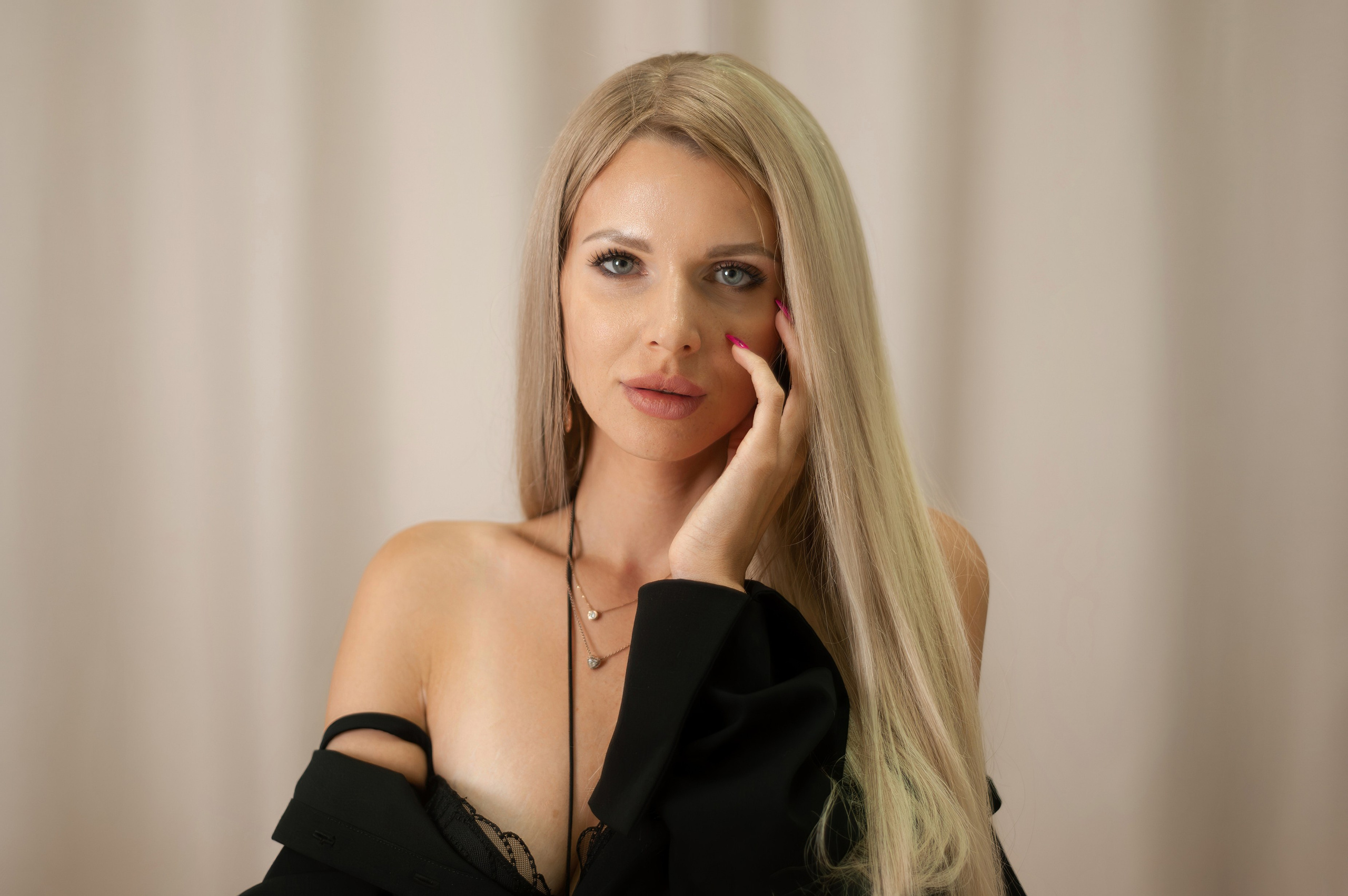 Ксения Алтынова. Портретный креативный творческий фотограф в Казани Михаил Бушенев