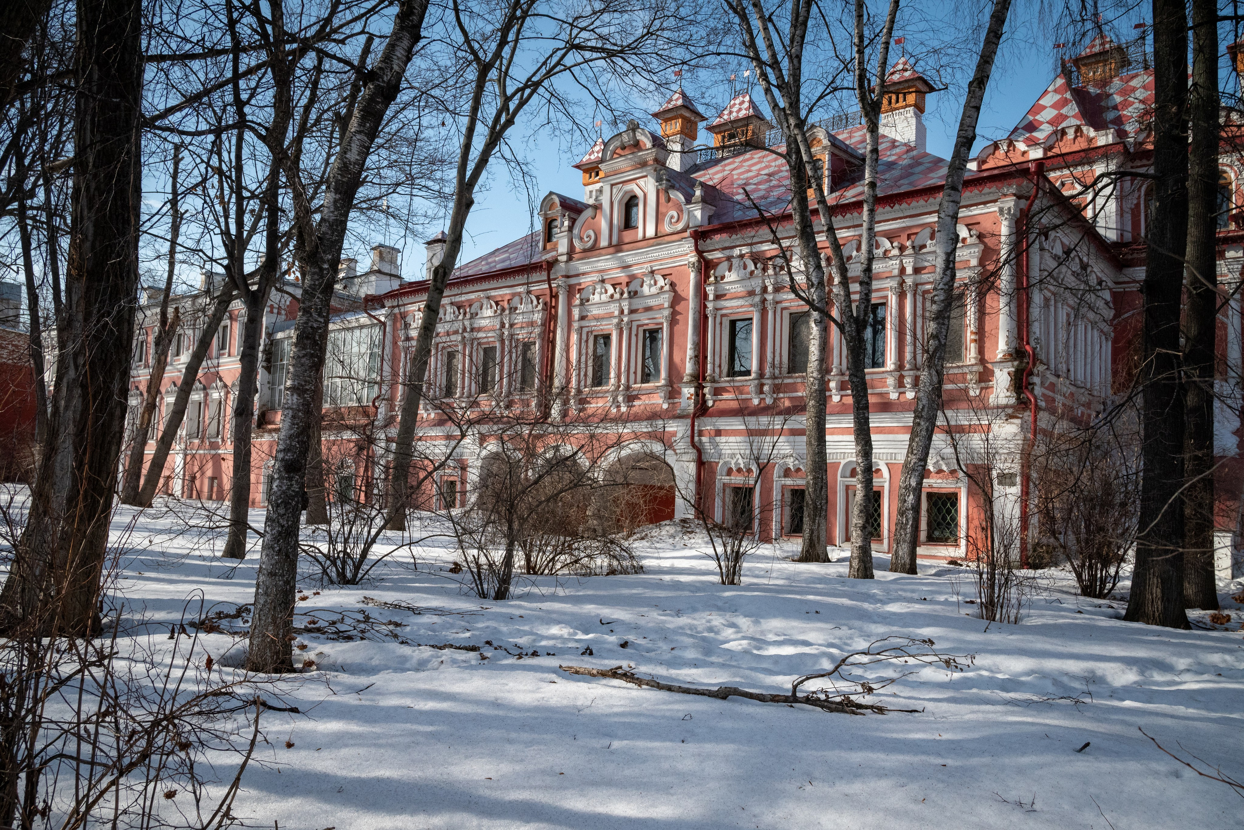 Фотосъемка на экскурсии. П&П — Полезное с Приятным. Фотоэкскурсии — Москва на память. Экскурсовод и фотограф в Москве. Увези столицу в своём альбоме!