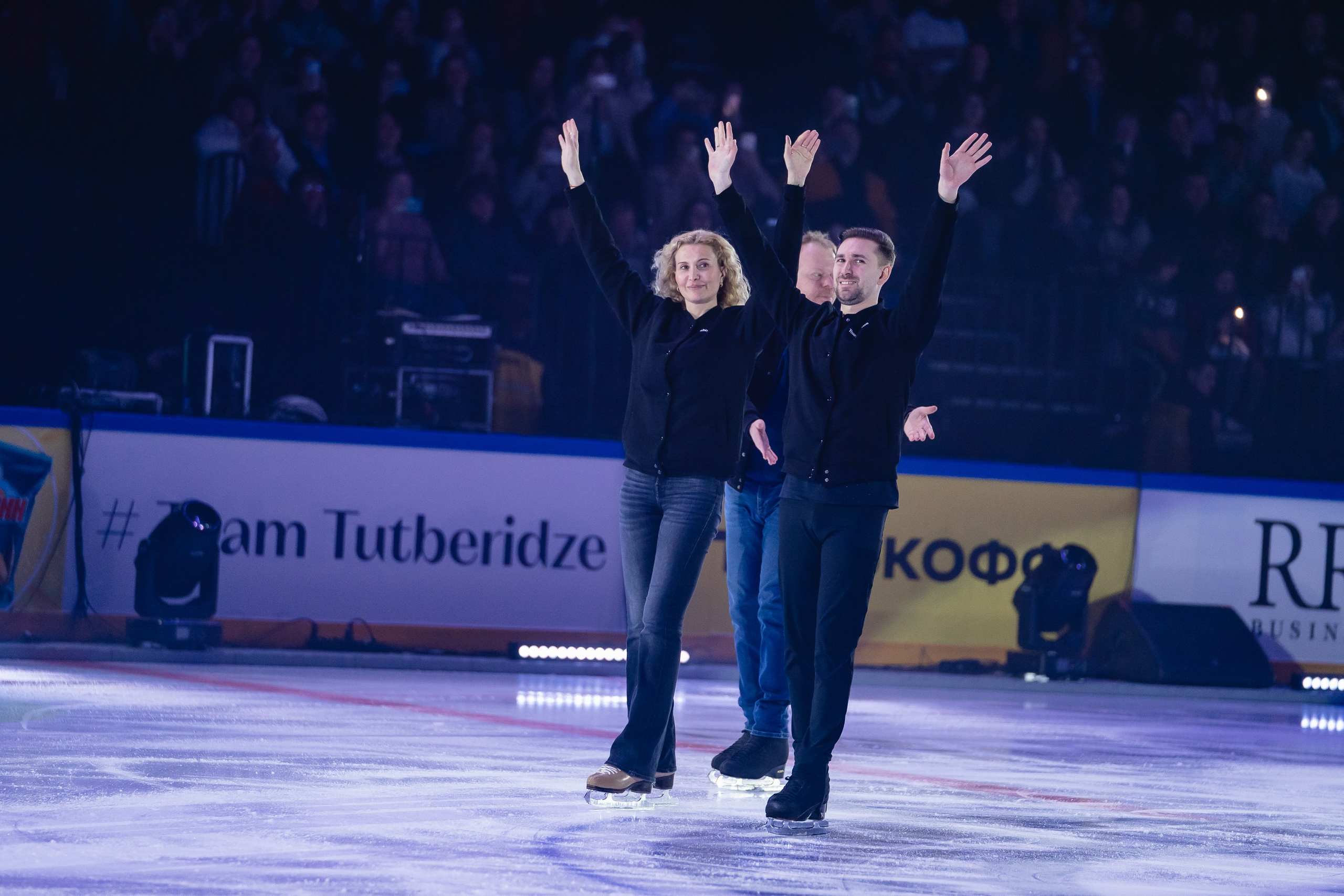 Шоу «Чемпионы на льду» в Новосибирске. Воробьева Ксения — Спортивный и танцевальный фотограф Новосибирск