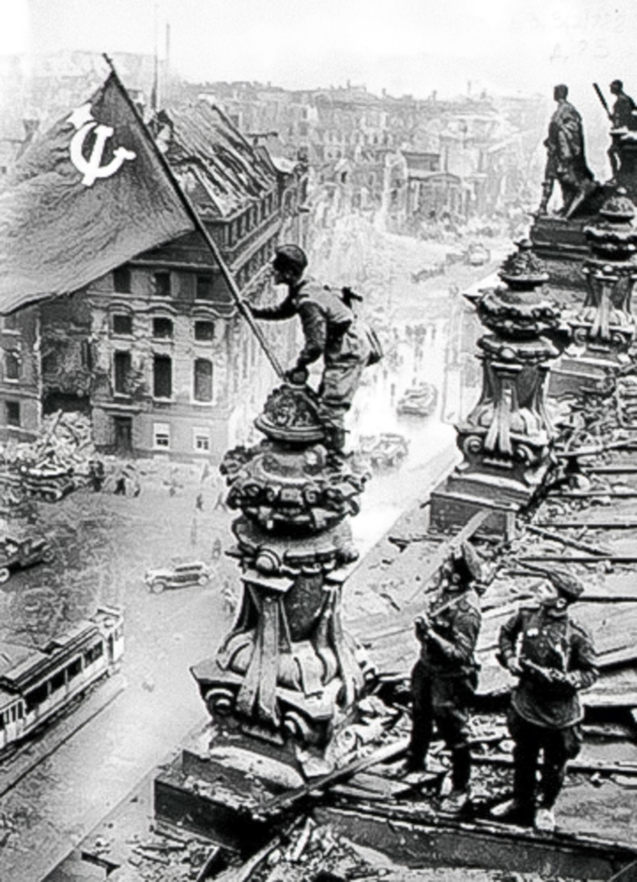 Знамя Победы — художественная фотография о памяти и войне. Художественный фотограф из Москвы Роман Якушин | Авторская арт-фотография