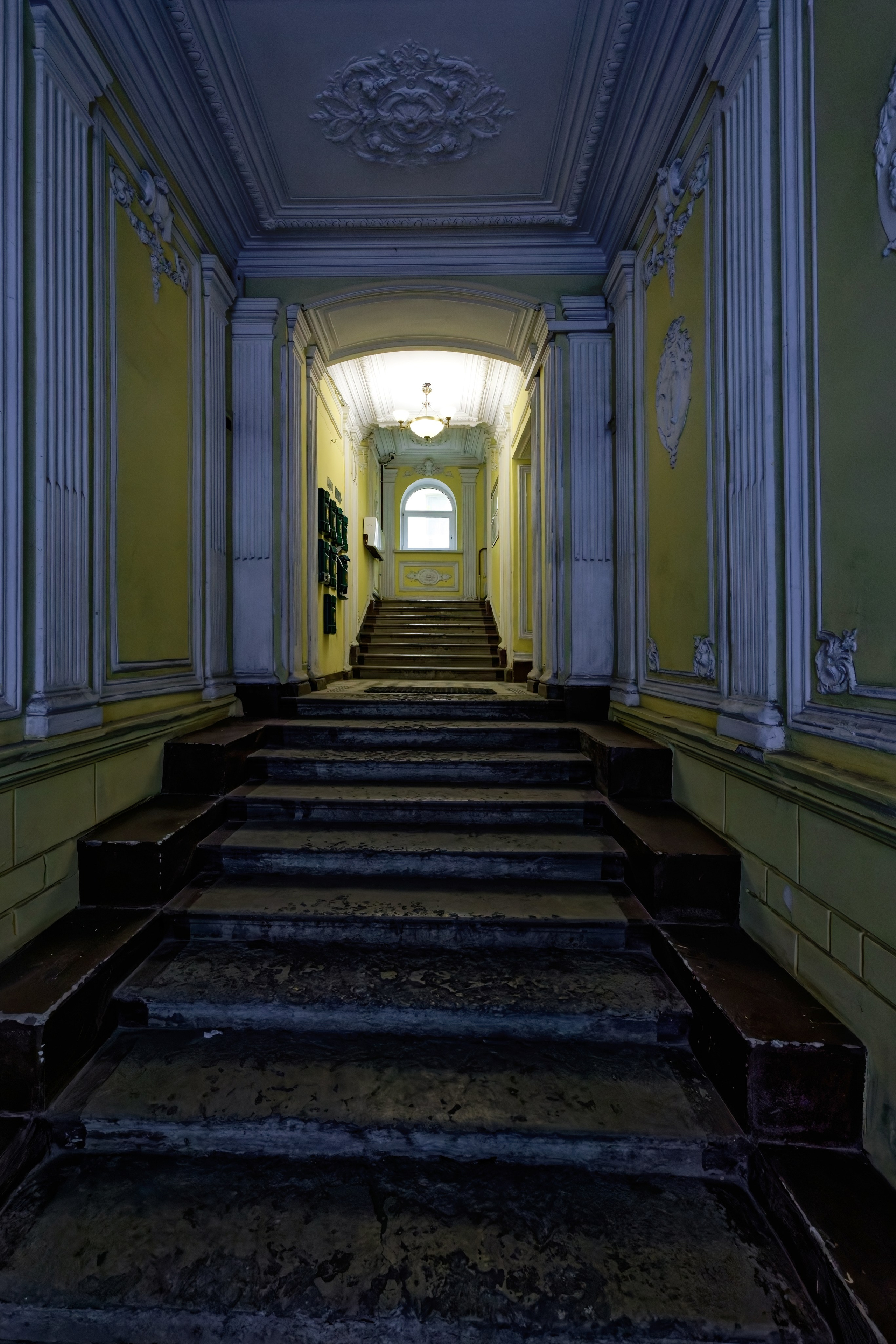 Радищева, дом 27 | Парадные Петербурга | 812 оттенков Петербурга